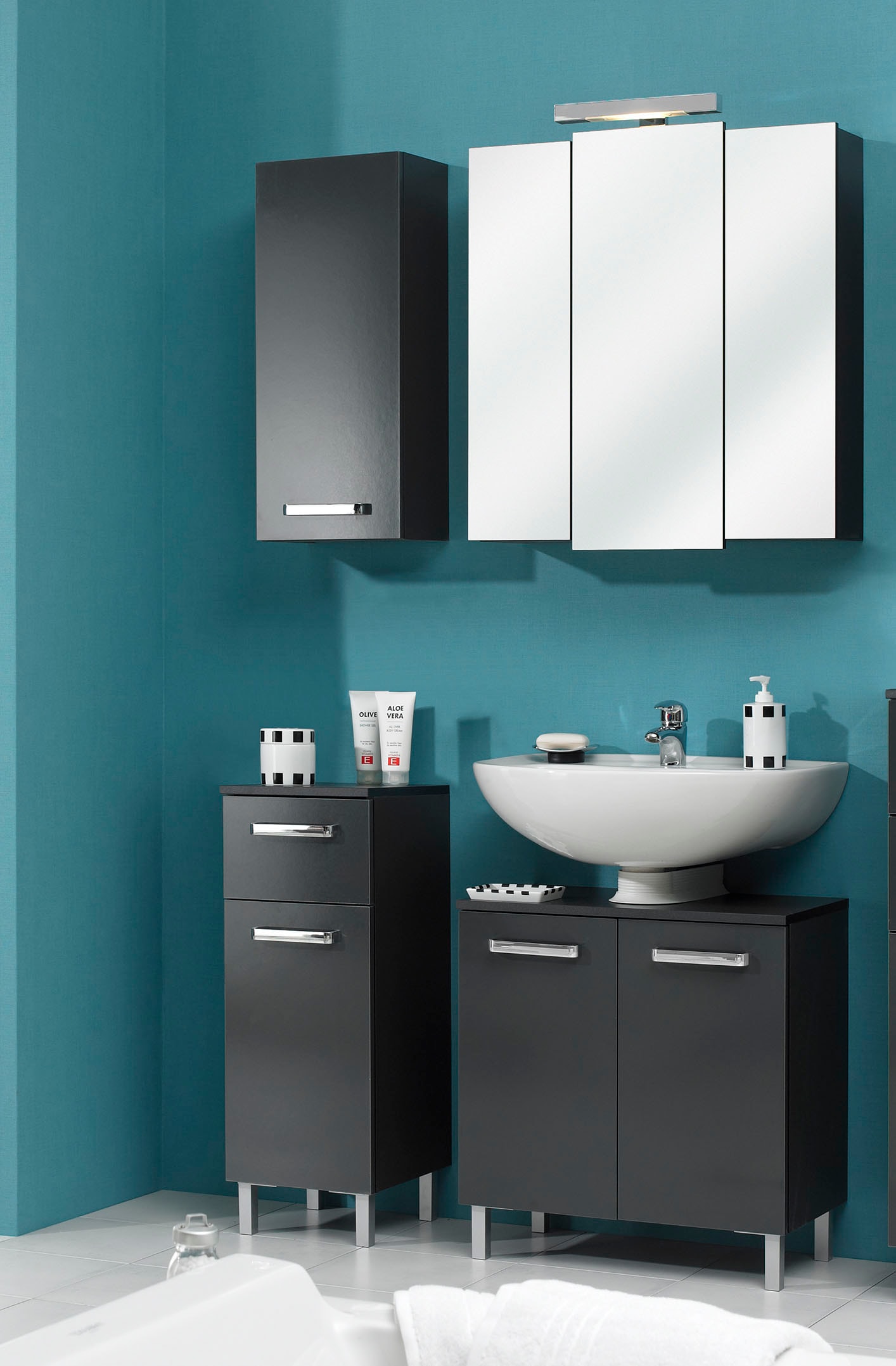 Saphir Badmöbel-Set "Quickset 4-teilig, Waschbeckenunterschrank mit LED-Spi günstig online kaufen
