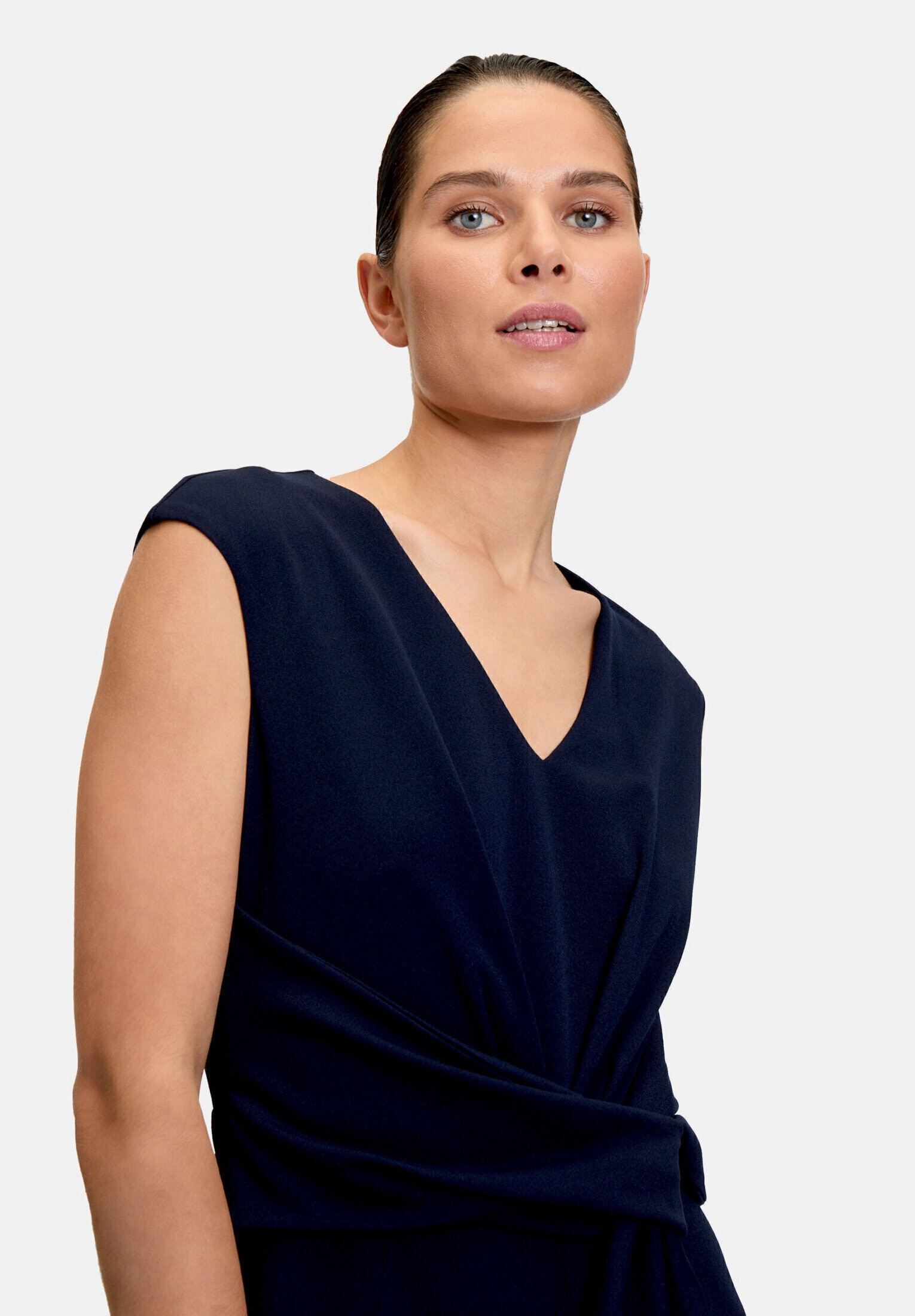 Vera Mont Overall »Damen mit weitem Bein« 1 Stk. Bunddetail
