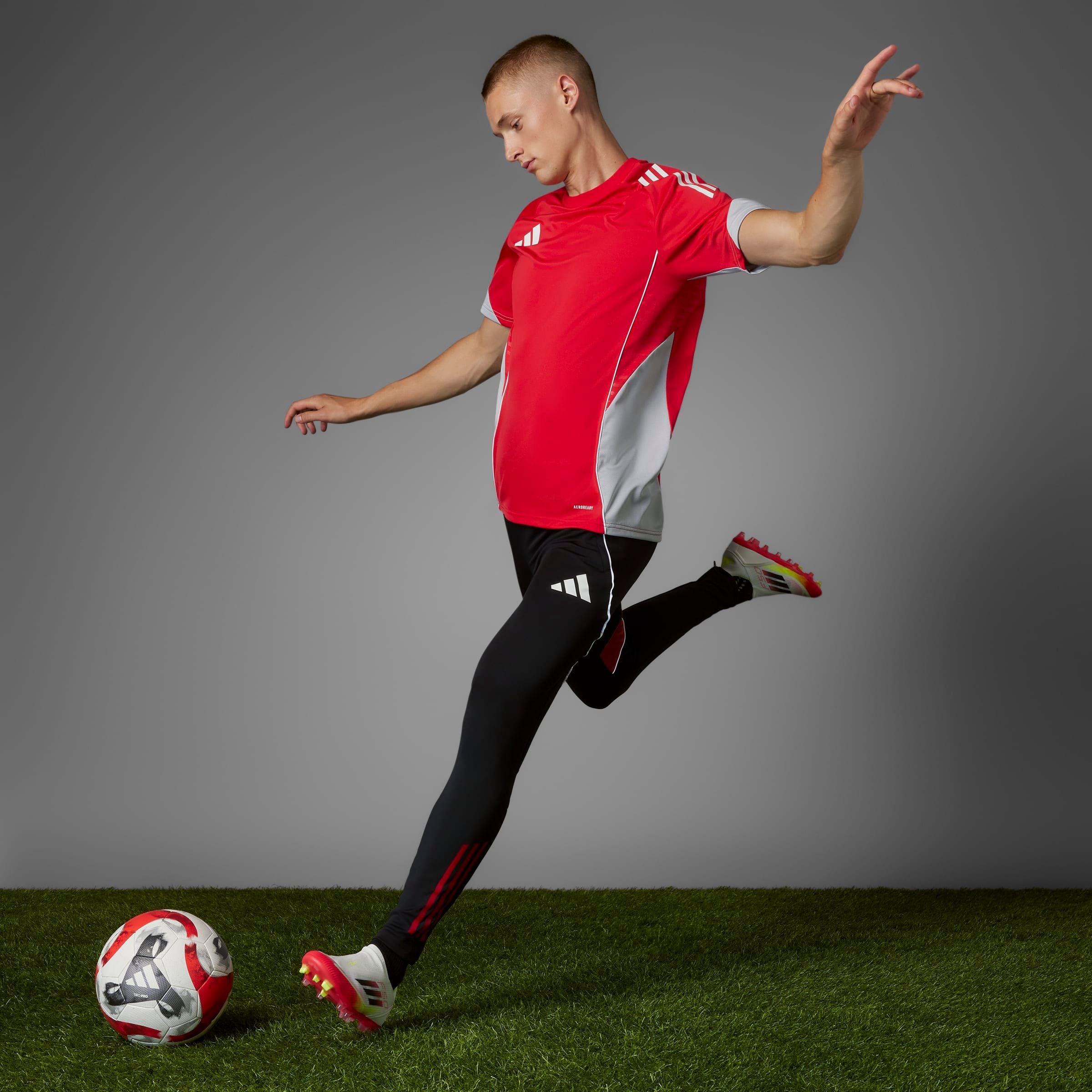 adidas Performance Fußballschuh »F50 LEAGUE LACELESS FG/MG«