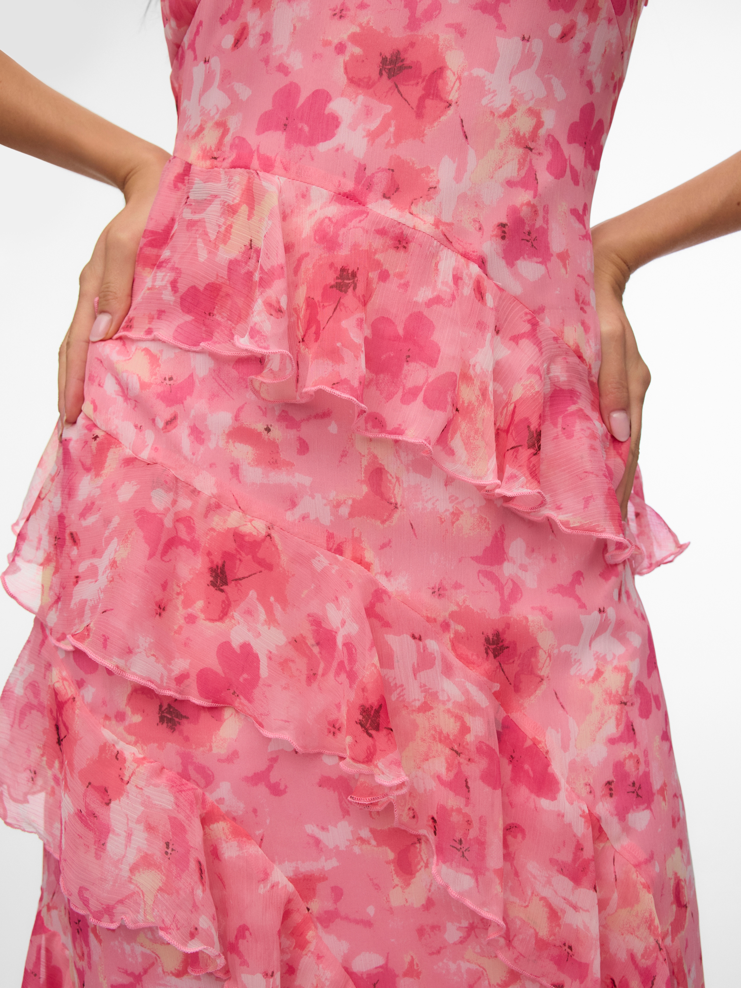Vero Moda Trägerkleid »VMSMILLA S/L V-NECK LONG FRILL DRESS WVN« Kunstfaser