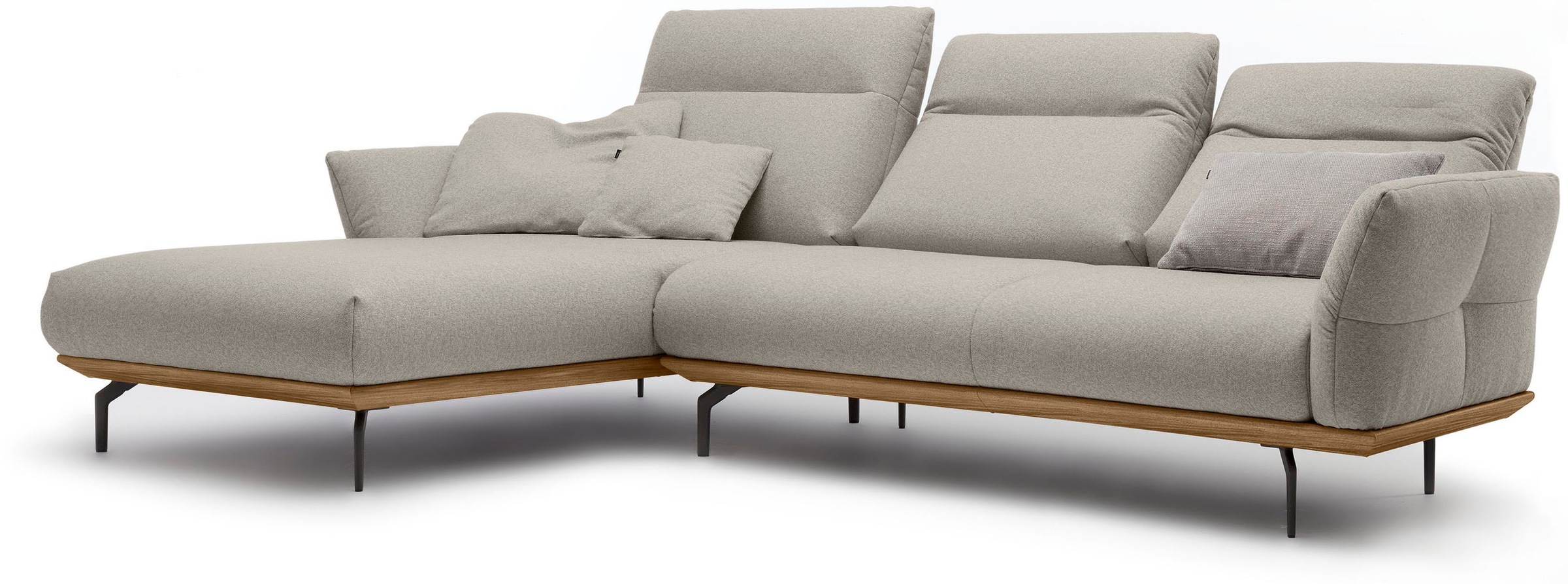 Creation BY ROLF BENZ Ecksofa »CR.460«, Sockel in Nussbaum, Winkelfüße in Umbragrau, Breite 298 cm