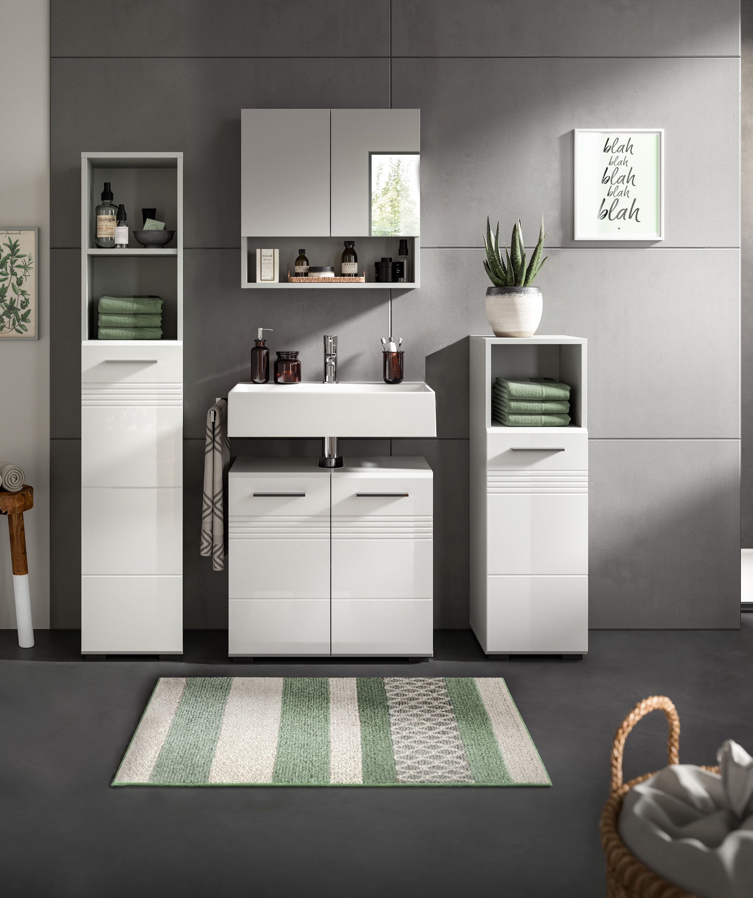 welltime Badmöbel-Set »Calicio, bestehend aus: Hochschrank, Waschbeckenunterschrank,«, (4 St.), Spiegelschrank, Unterschrank, hochwertige MDF Front mit Rillenfräsung