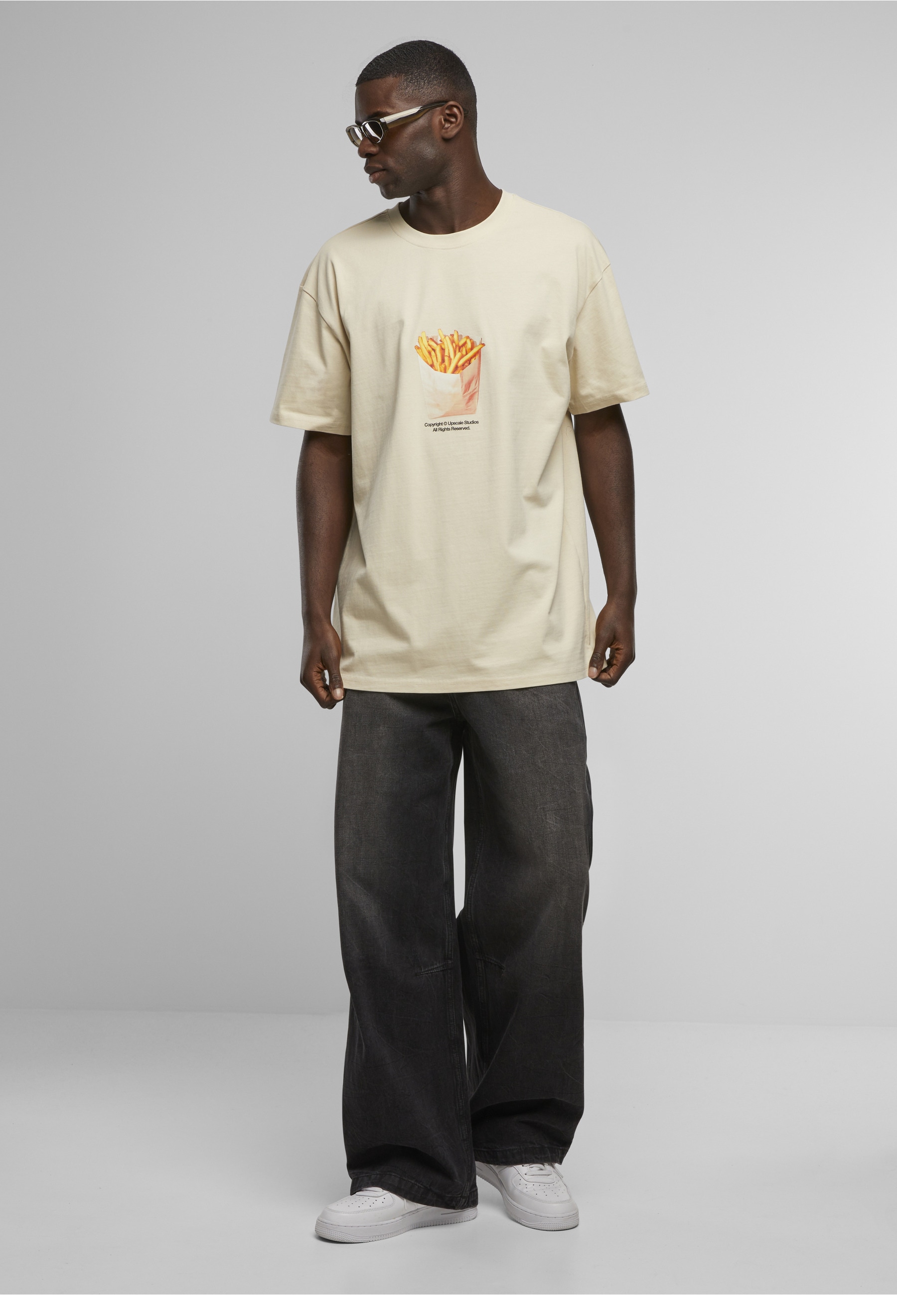 Upscale by Mister Tee T-Shirt »Upscale by Mister Tee Small Fries Heavy Oversize Tee« 1 Stk.