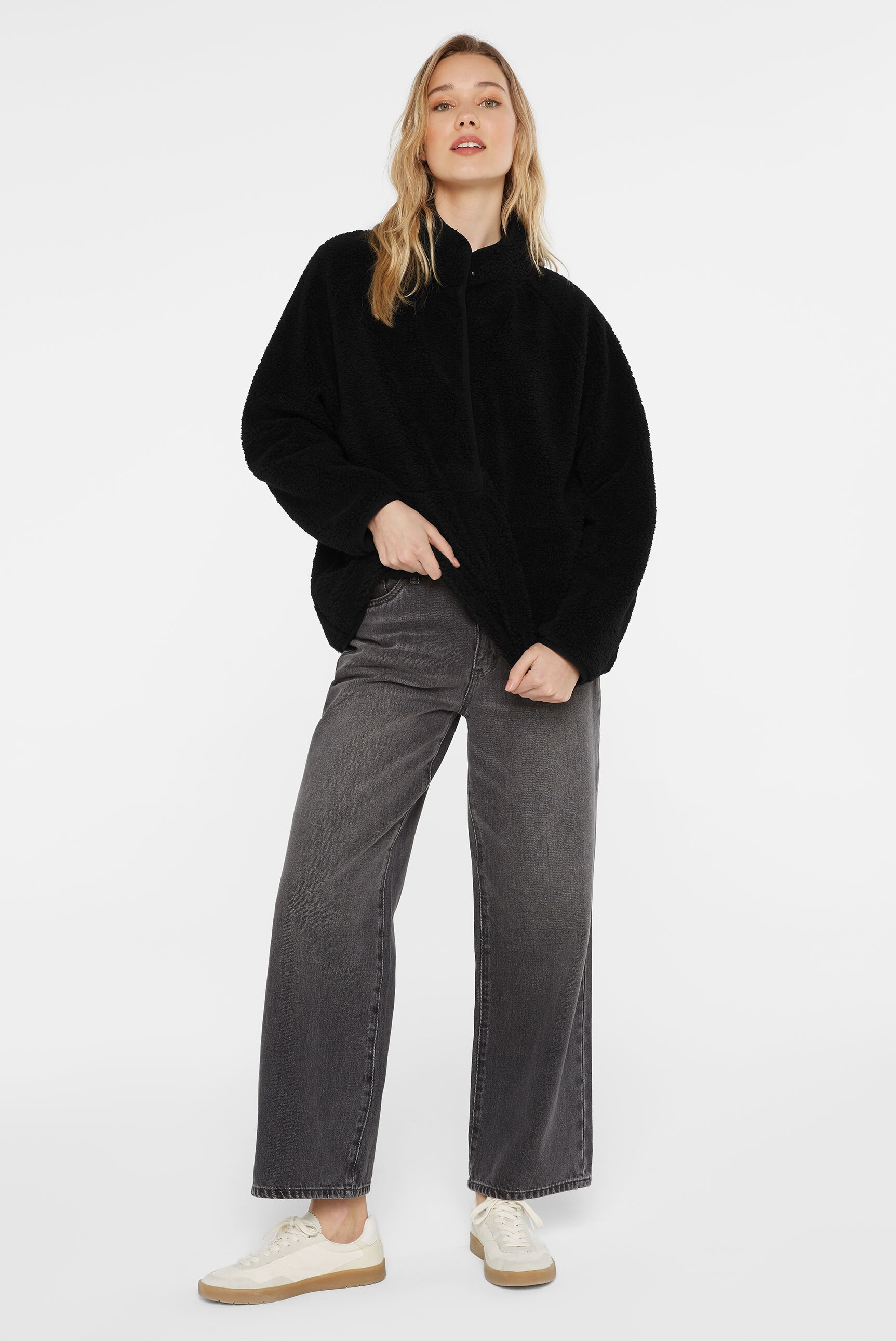 SENSES.THE LABEL Sweater
