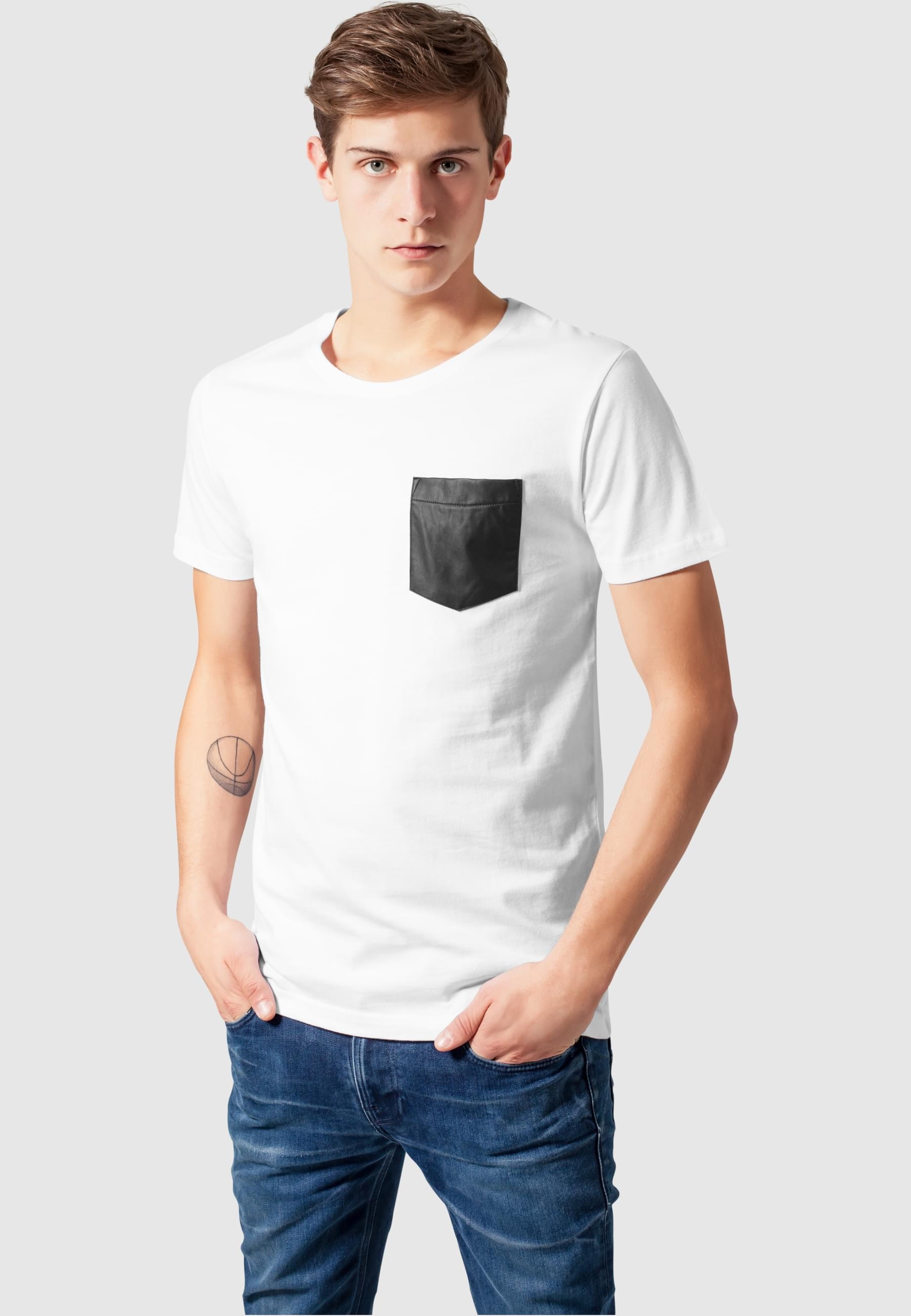 URBAN CLASSICS T-Shirt »Urban Classics Herren Synthetic Leather Pocket Tee«, (1 tlg.)