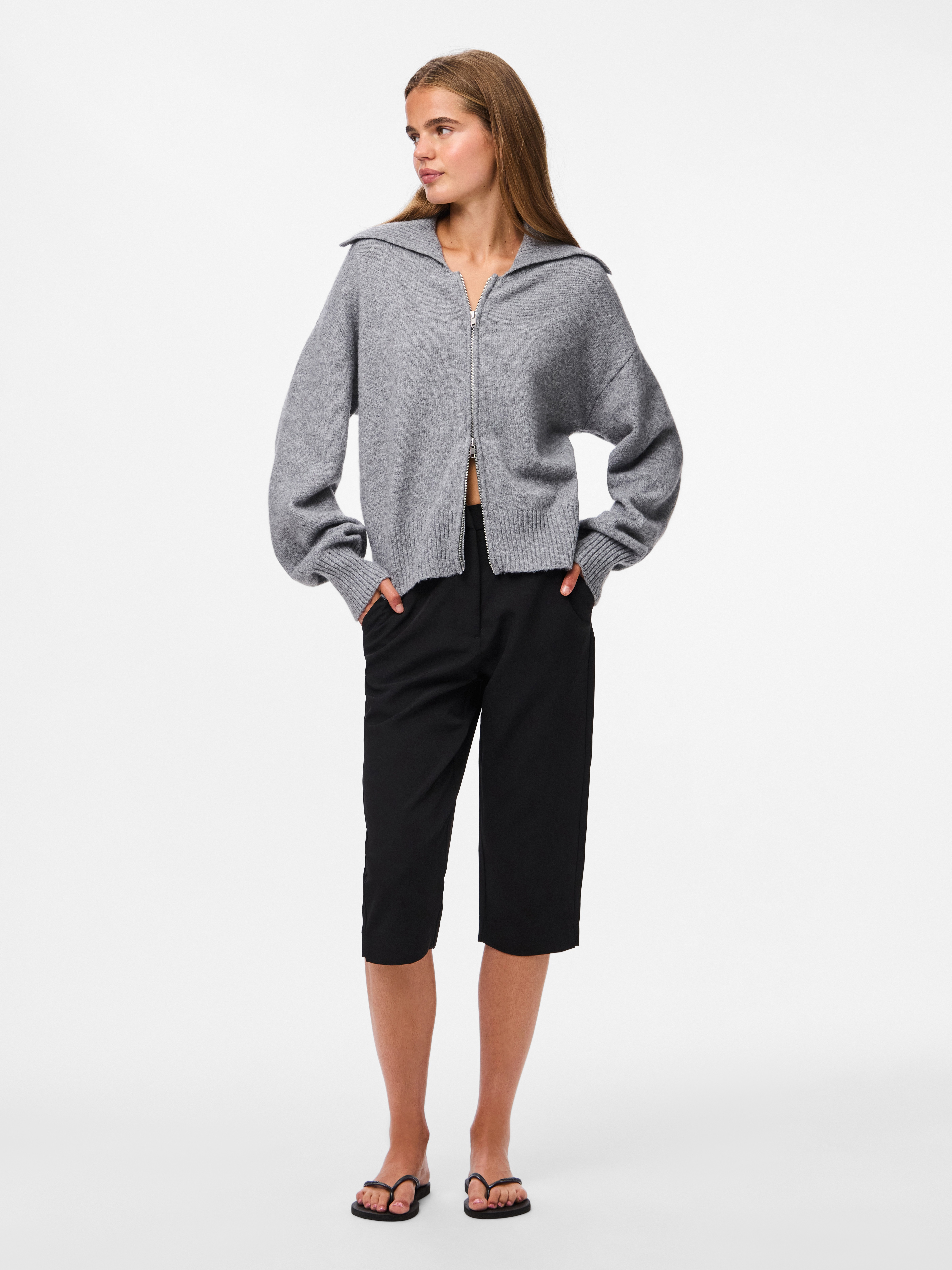 Thumbnail - pieces Strickjacke "PCMALOU LS ZIP KNIT CARDIGAN NOOS BC"