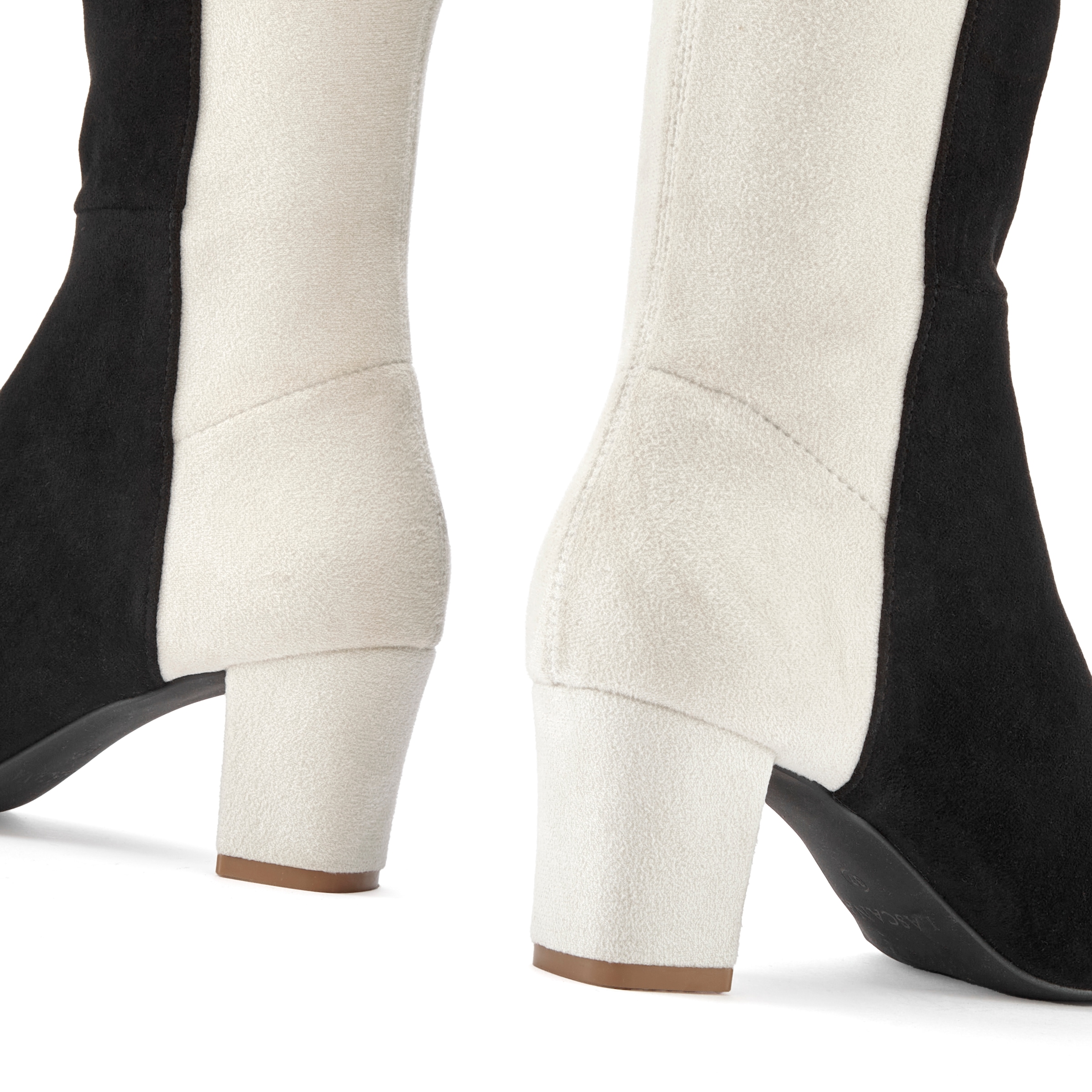 LASCANA Stiefel, Langer Stiefel, Stiefelette mit Blockabsatz in zweifarbiger Optik