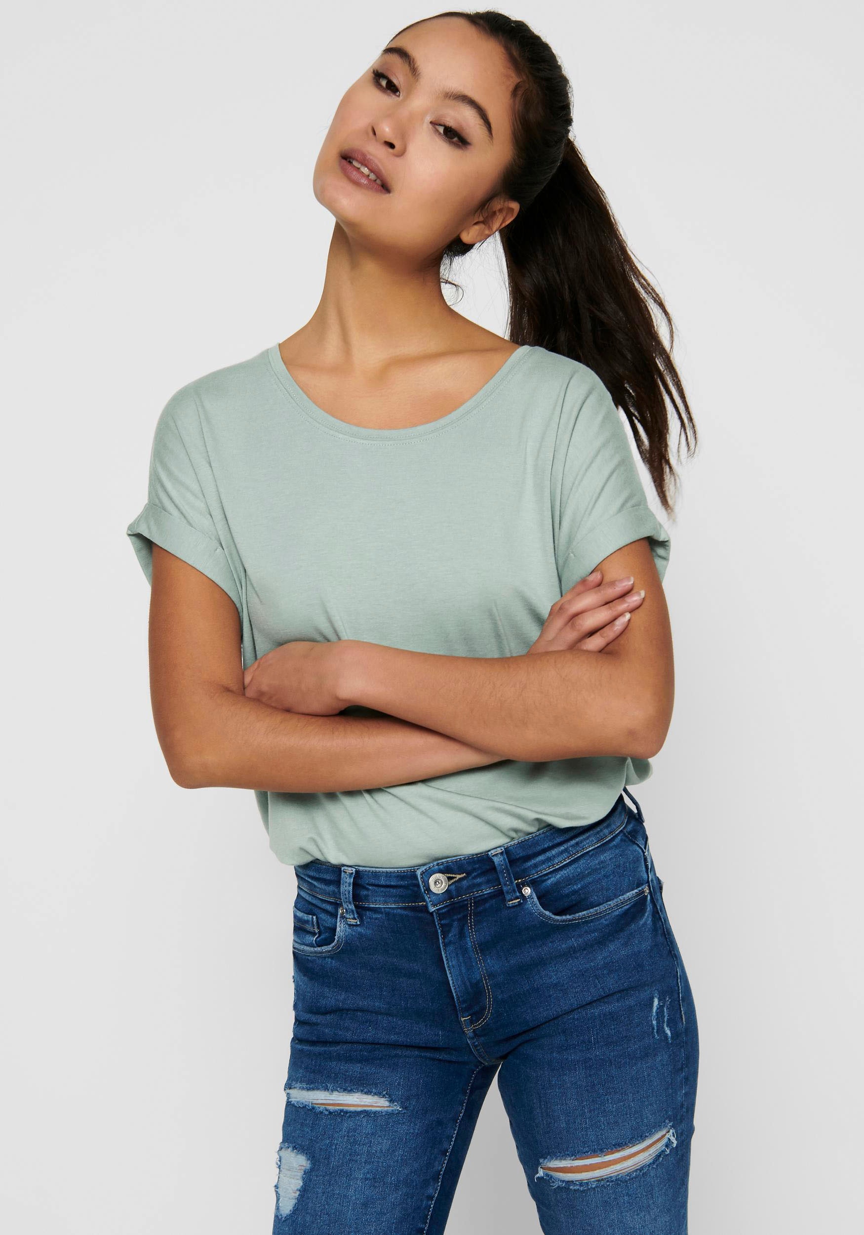 ONLY T-Shirt »ONLMOSTER – Kurzarmshirt mit Aufschlag und klassischem Look«, unifarben, casual, regular fit, Viskosemischung, Rundhals