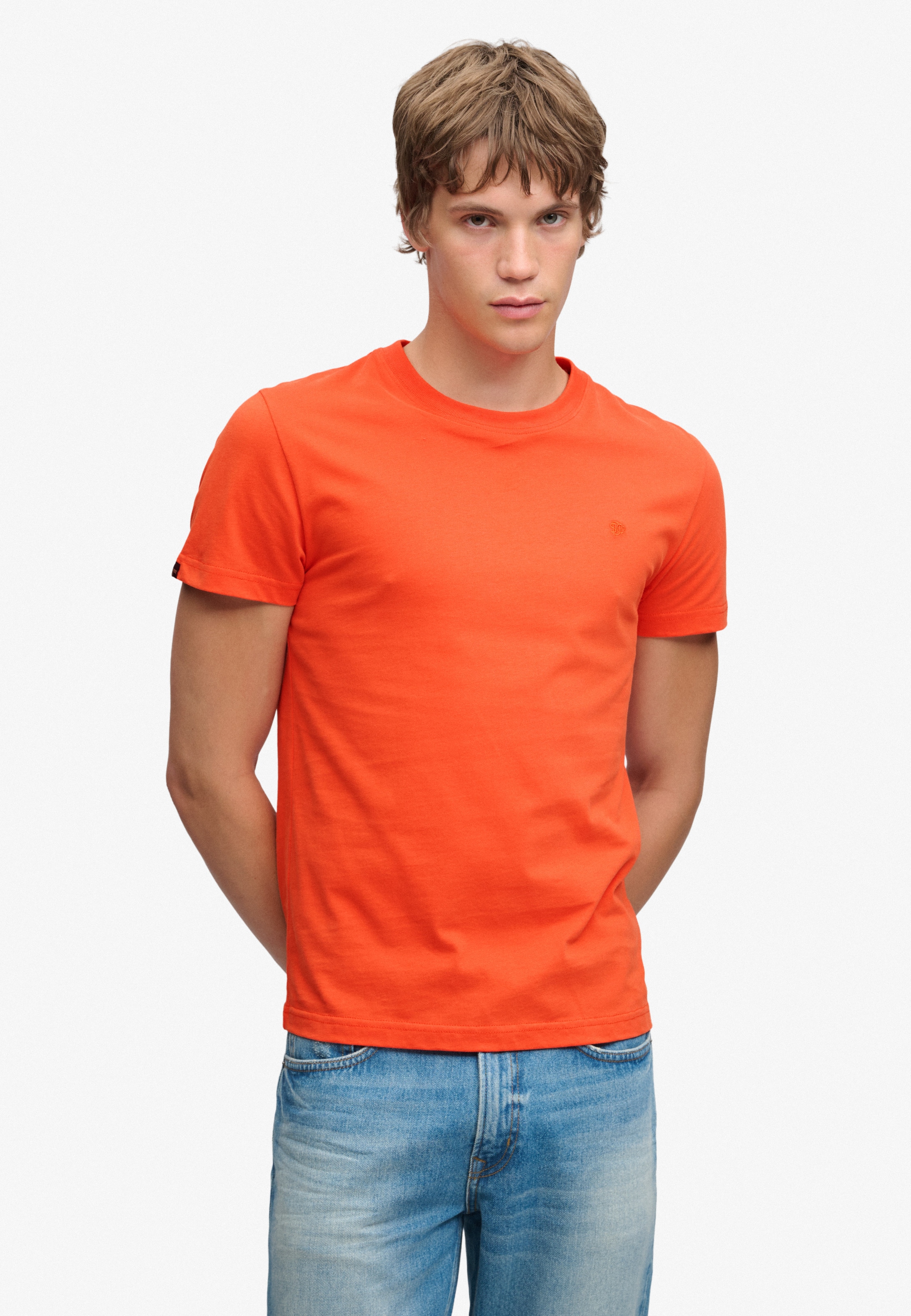 Superdry Rundhalsshirt "ESSENTIAL SDCO LOGO EMB TEE" Baumwolle, regular fit
