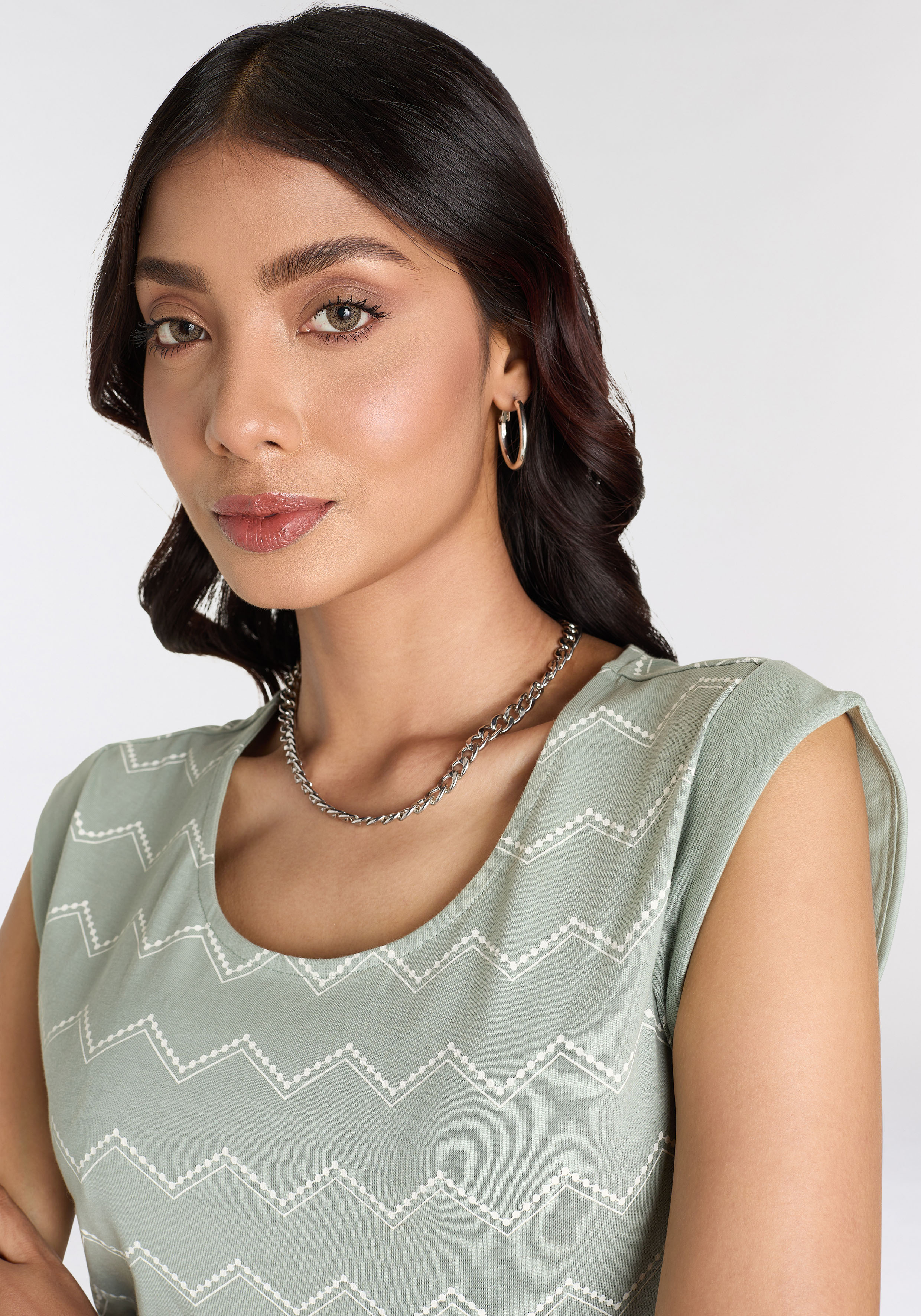 Thumbnail - KangaROOS Jerseykleid Set, mit abnehmbarem Gürtel, aufgesetzte Taschen mit Alloverprint