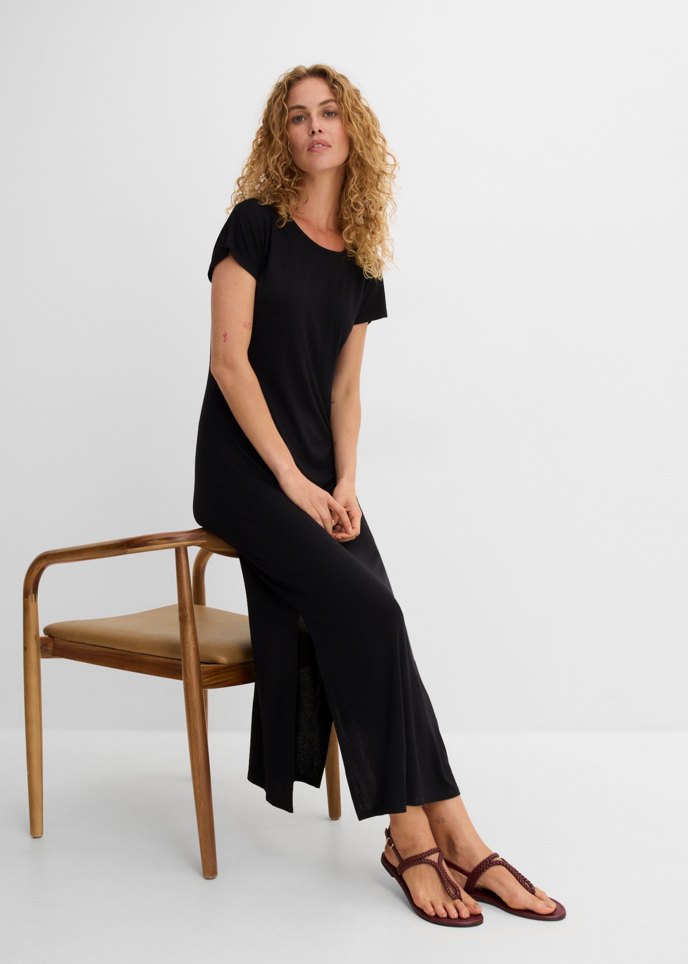 bonprix Jerseykleid »Jerseykleid aus fließendem Viskose-Elasthan-Mix« für Alltag, aus Viskose und Elasthan, lockere Passform