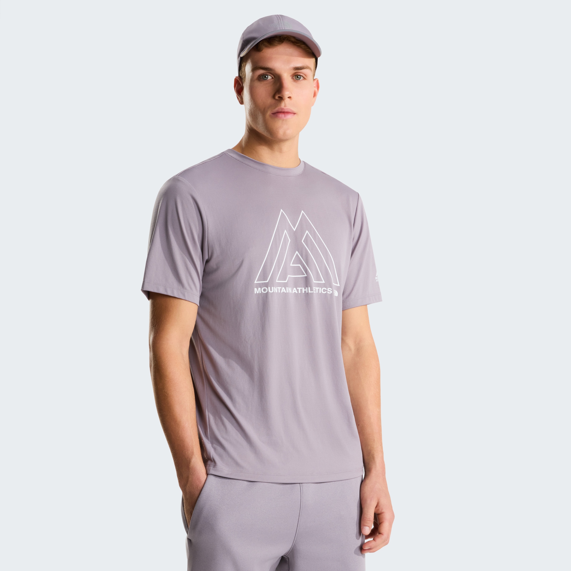 The North Face Funktionsshirt "M MA 24/7 SHORT SLEEVES TEE" Kurzarm-Design, mit Rundhalsausschnitt, pflegeleicht