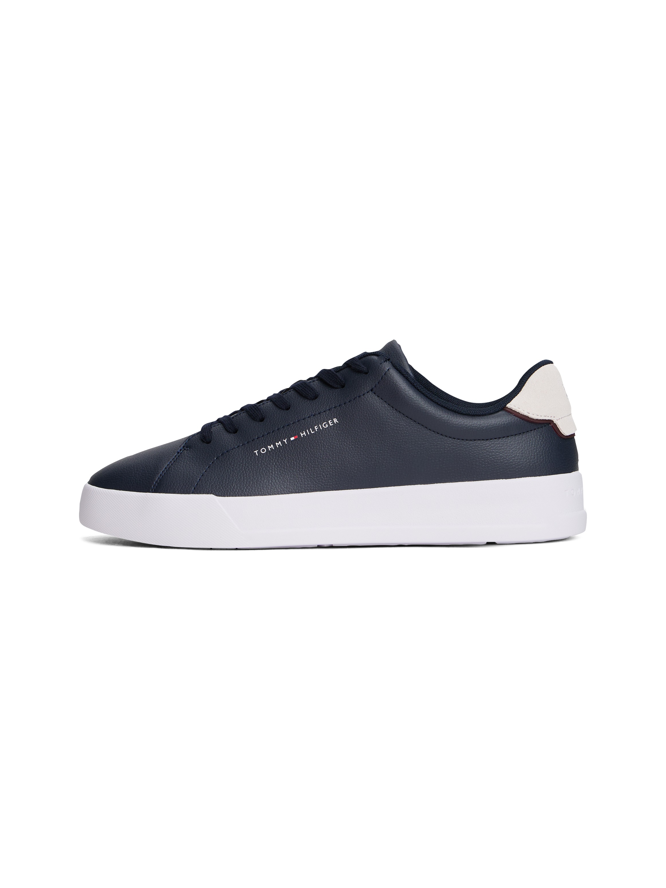 Tommy Hilfiger Sneaker »TH COURT LTH DETAIL ESS«, Freizeitschuh, Halbschuh, Schnürschuh mit seitlichem Logoschriftzug