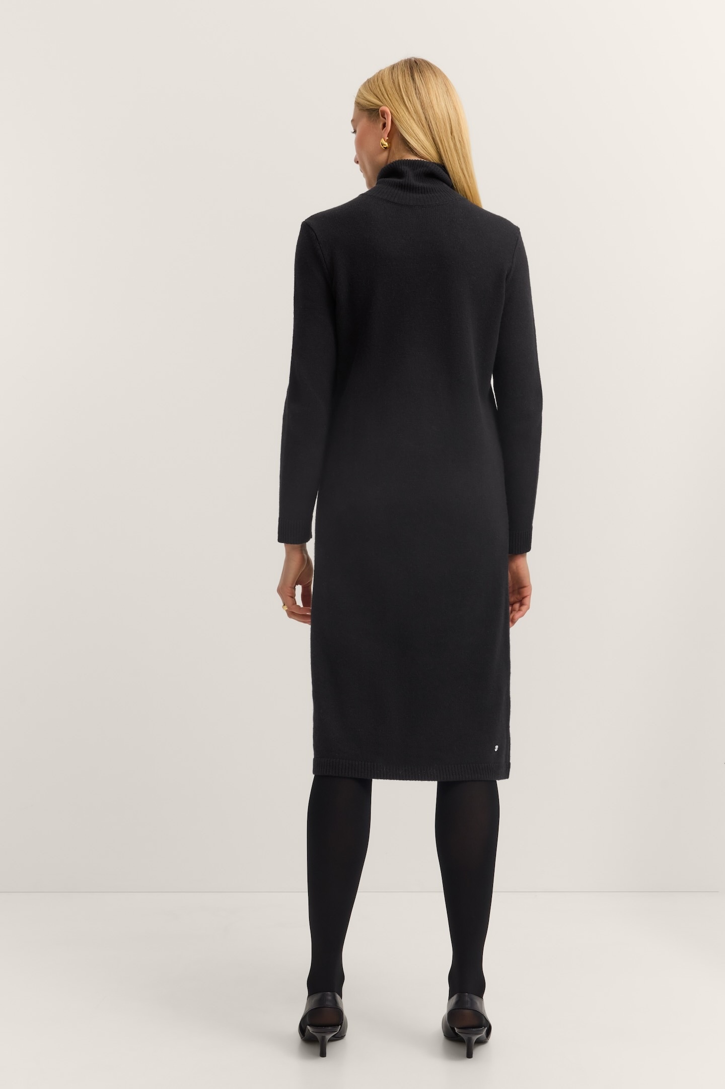 bugatti Strickkleid »elegant & warm«, aus einem weichen Kaschmir-Mix