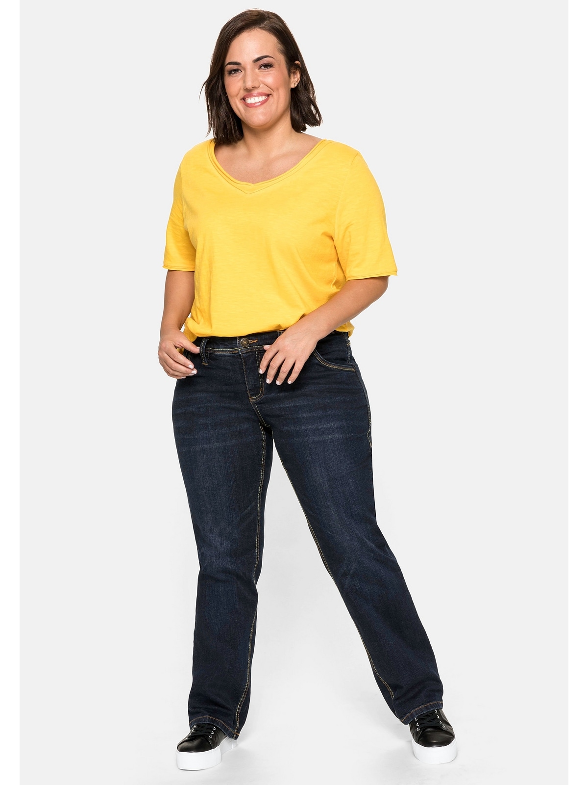 Sheego Stretch-Jeans mit »Große gerader für Größen«, Used-Effekte BAUR individuelle Beinform, | bestellen