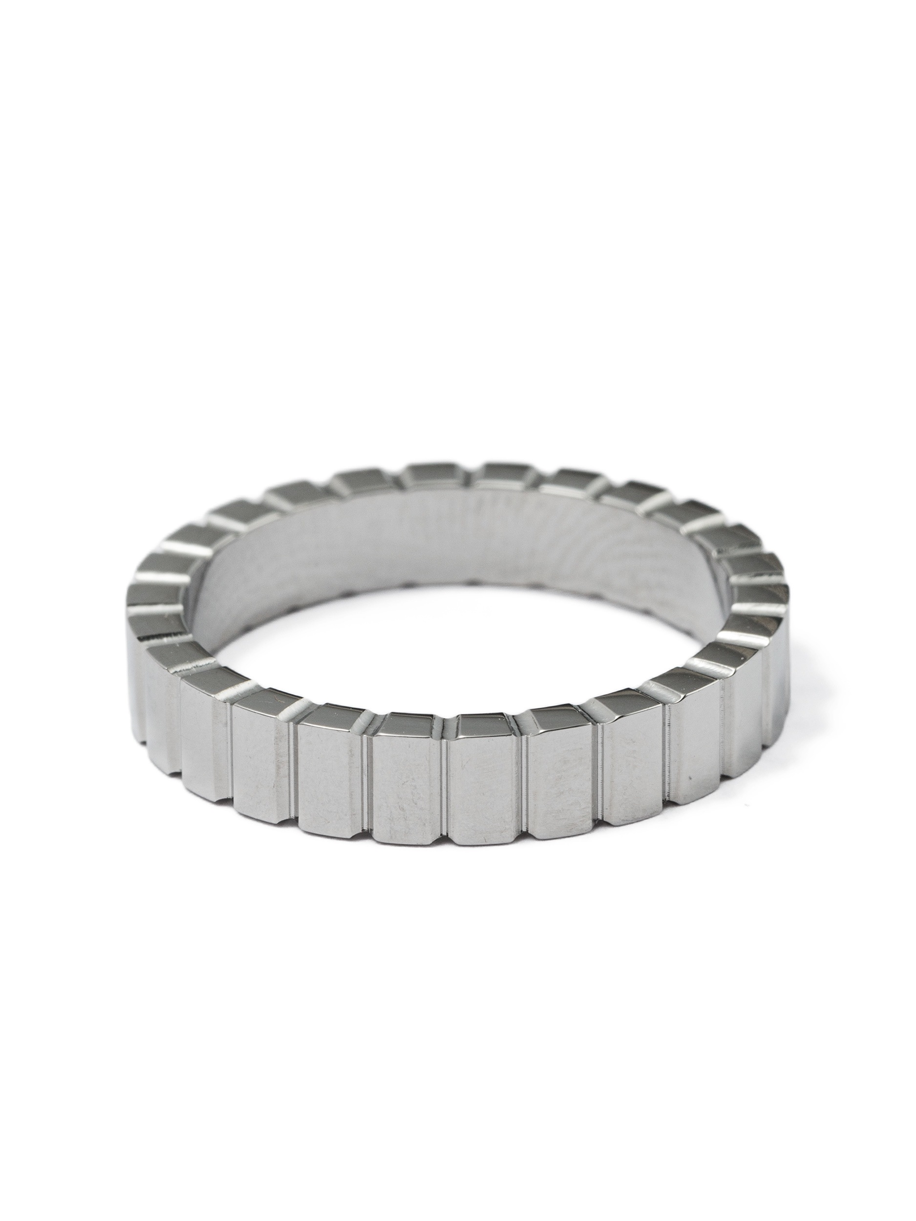 Aniston JEWELRY & WATCHES Fingerring »Schmuck Geschenk Edelstahl Damenring Plissee-Optik« Made in Germany