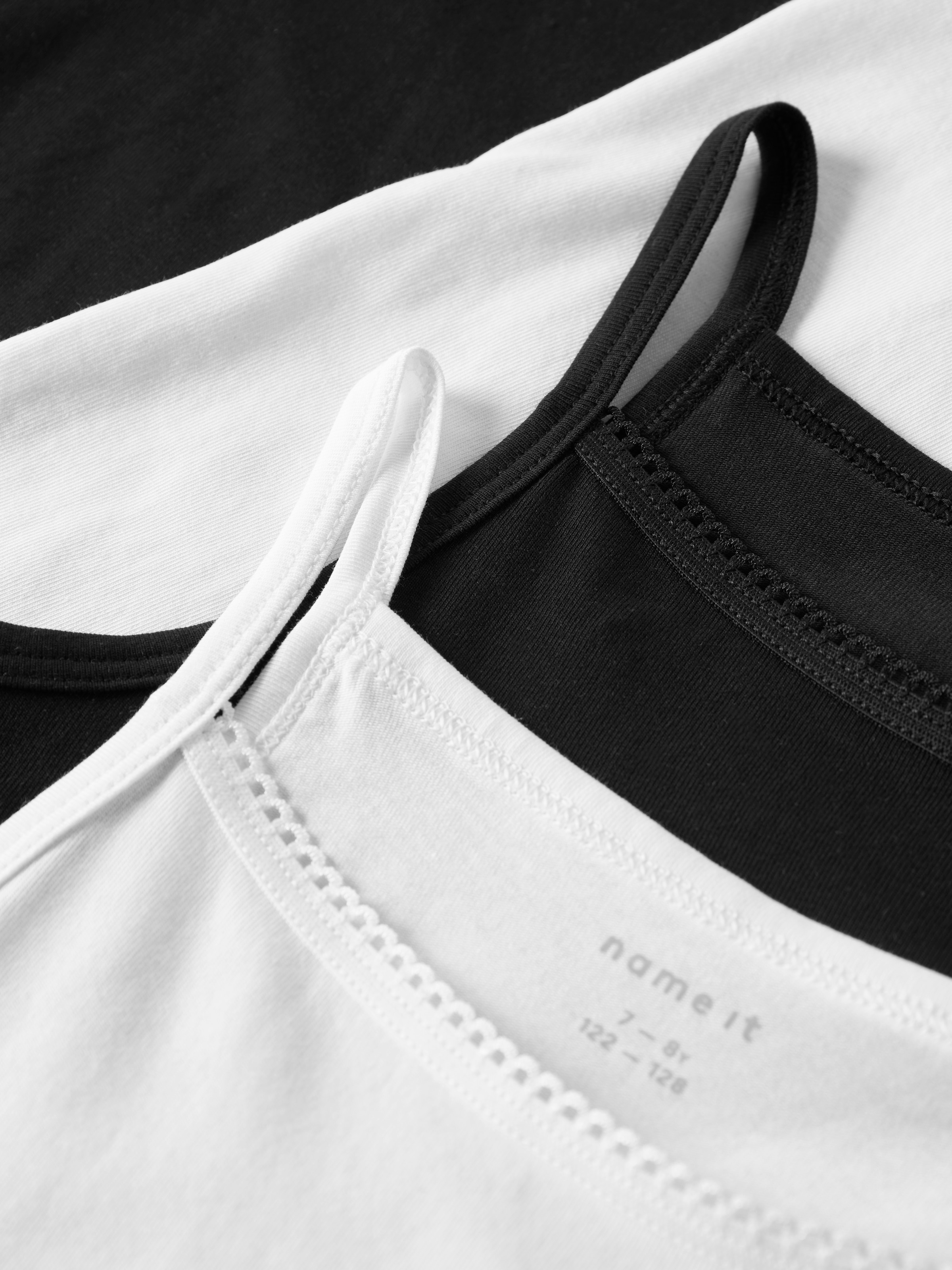 Name It Unterhemd »NKFSTRAP TOP 4P BLACK WHITE SOLID NOOS«, (Packung, 4 St.)