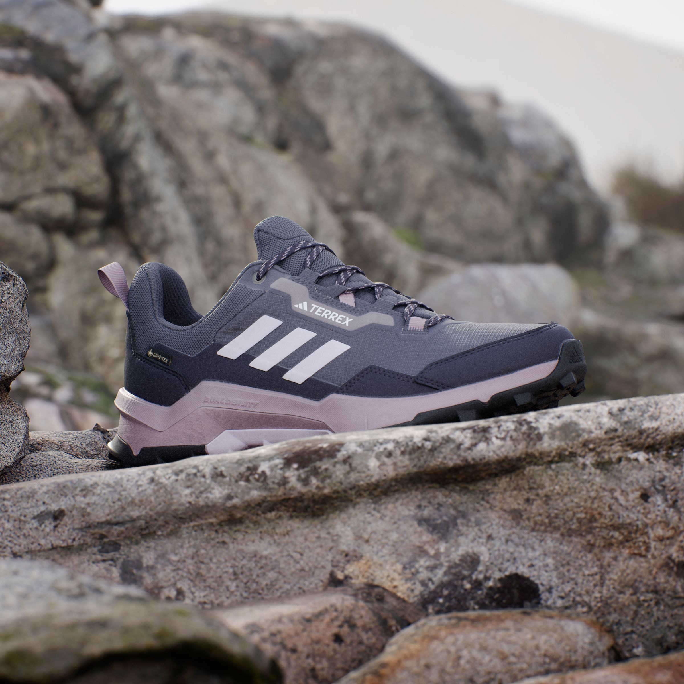 adidas TERREX Wanderschuh »TERREX AX4 GORE-TEX«, wasserdicht
