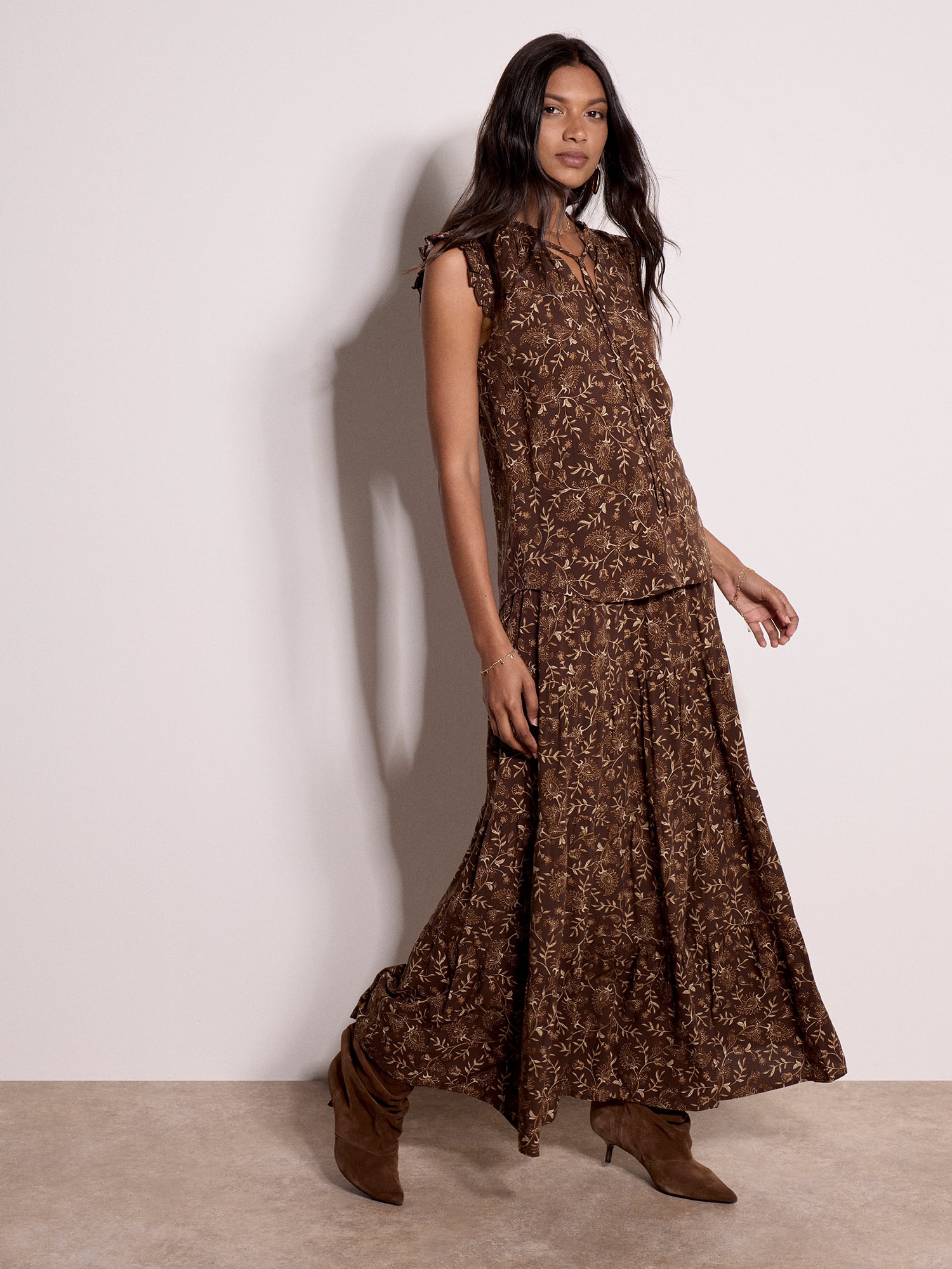 Apricot Rüschenbluse »Top mit Rüschen« mit Paisleymuster