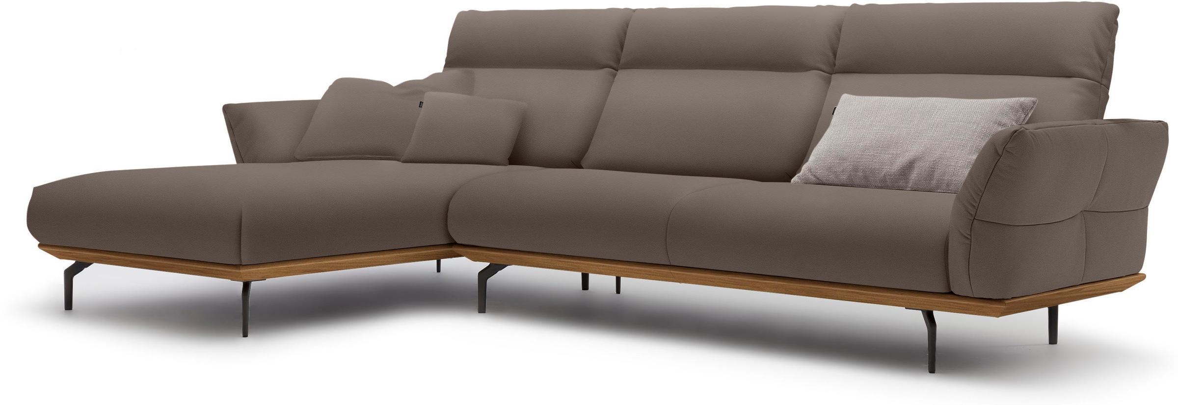 Creation BY ROLF BENZ Ecksofa »CR.460«, Sockel in Nussbaum, Winkelfüße in Umbragrau, Breite 318 cm