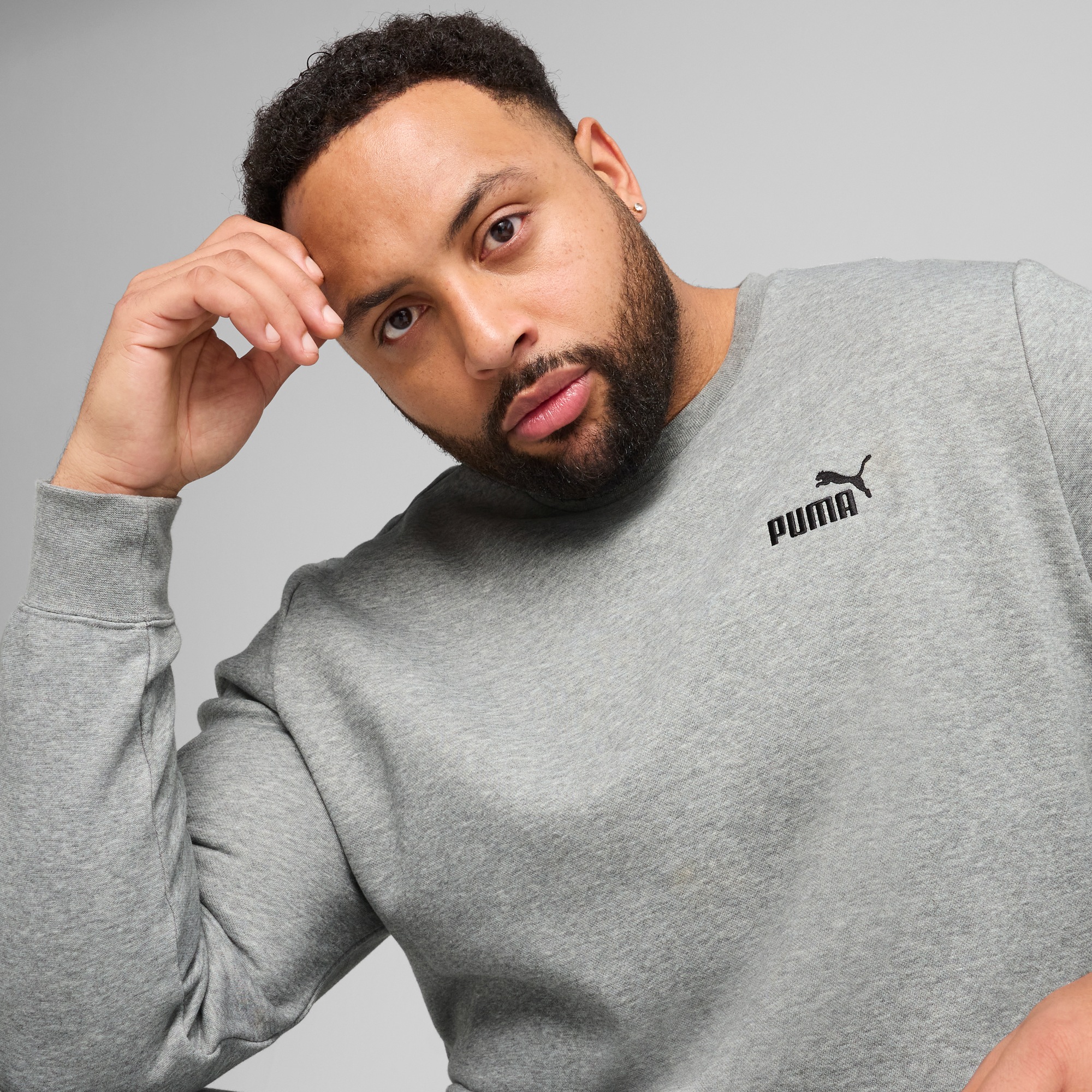 PUMA Langarmshirt "ESS SMALL NO. 1 LOGO CREW FL" mit Rundhalsausschnitt, sp günstig online kaufen