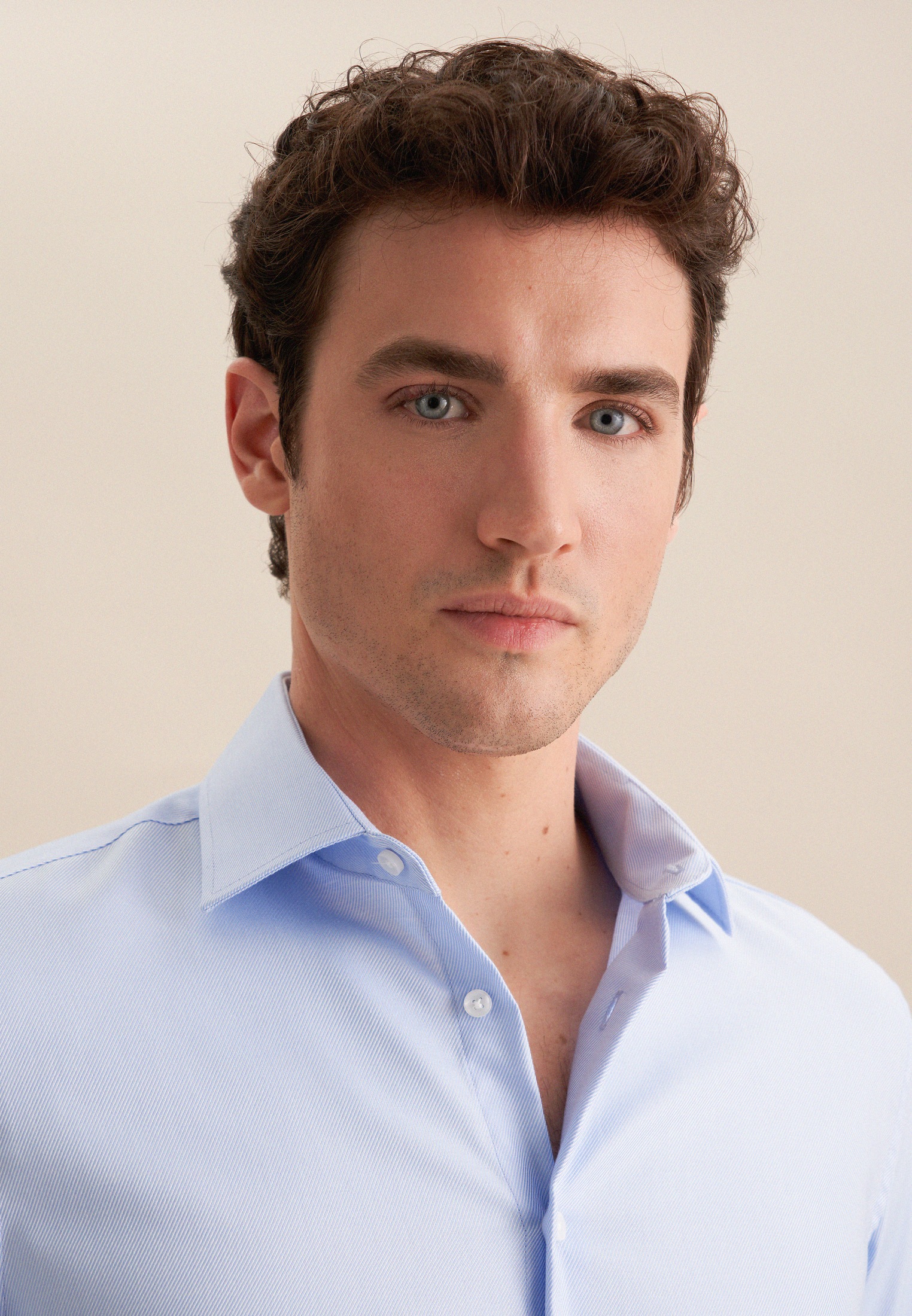 Thumbnail - seidensticker Businesshemd "Schwarze Rose" Shaped 1/1 Kentkragen Uni