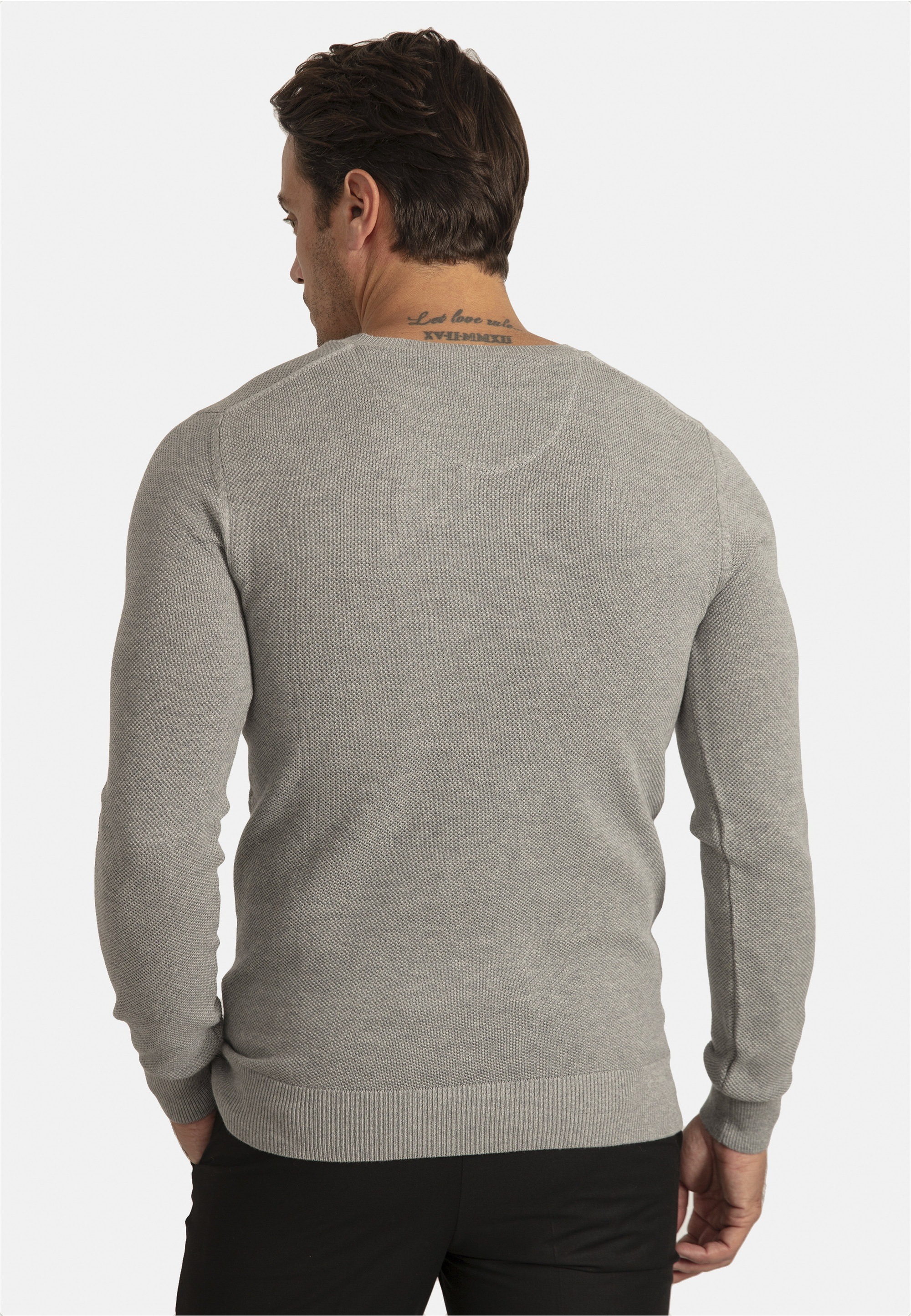 SIR RAYMOND TAILOR V-Ausschnitt-Pullover »Liva«, mit elegantem V-Ausschnitt