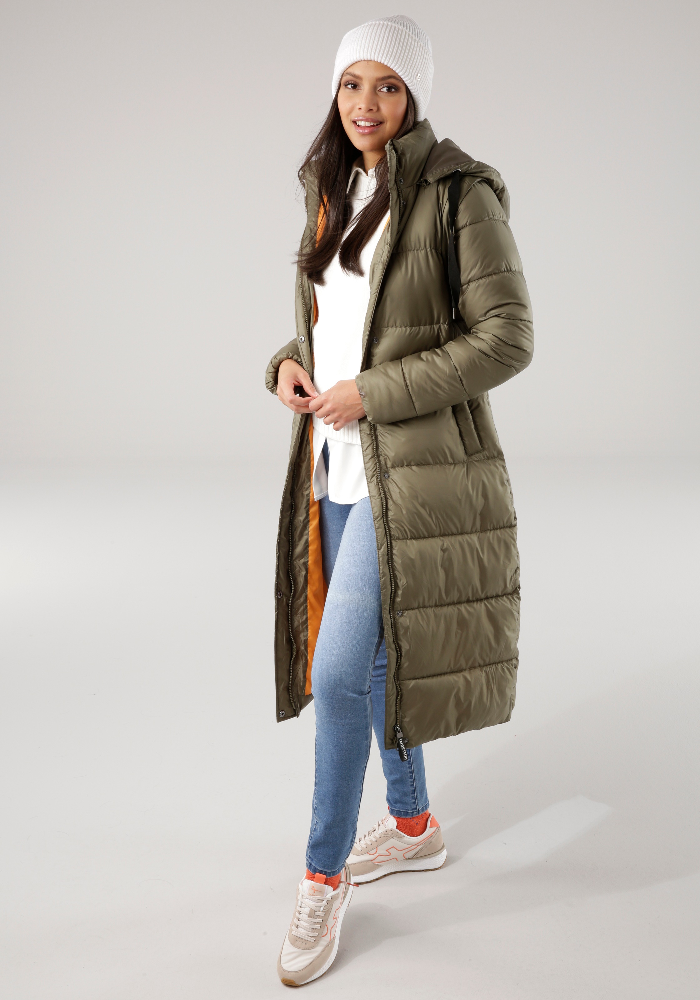 Thumbnail - Tamaris Steppmantel mit abnehmbaren Ärmeln und Kapuze - auch tragbar als Weste