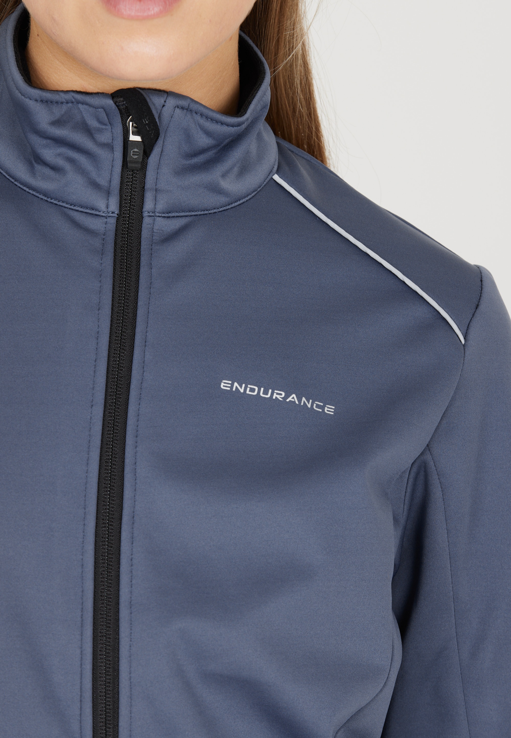 ENDURANCE Softshelljacke »Zora«, mit wasser- und winddichter Funktion