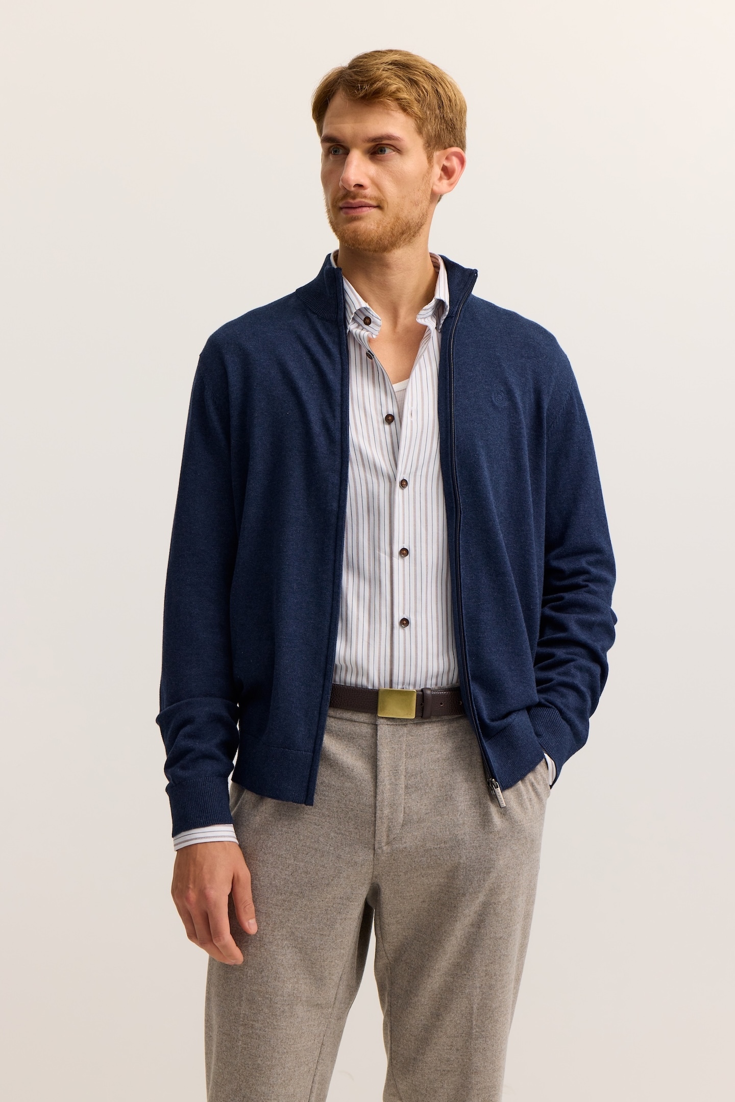 bugatti Strickjacke "Regular Fit", aus Baumwolle mit Stehkragen günstig online kaufen