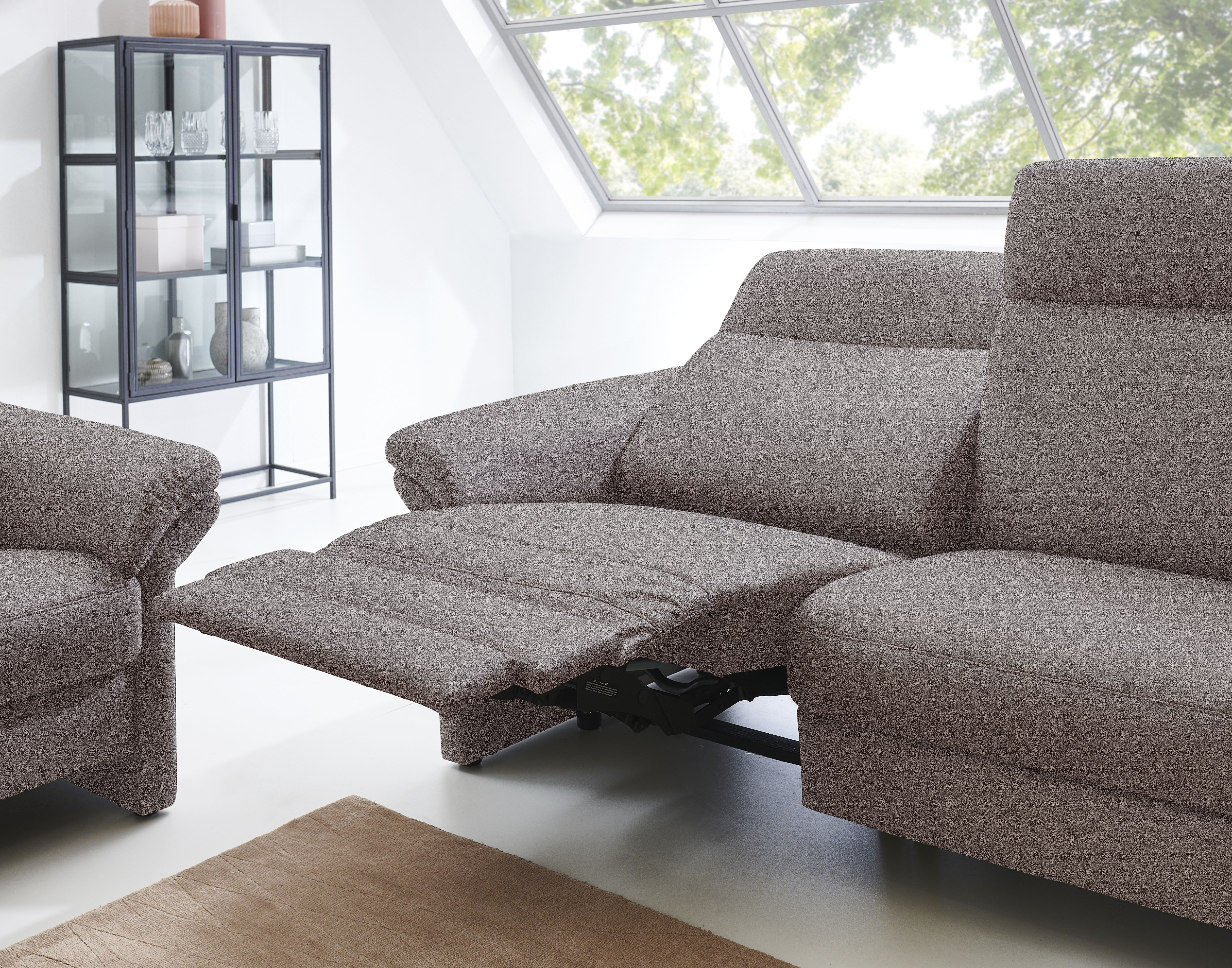 Thumbnail - Places of Style 2,5-Sitzer "Senise, Breite 186 cm, Armteilverstellung, Federkern", wahlweise auch mit Relaxfunktion auf ...