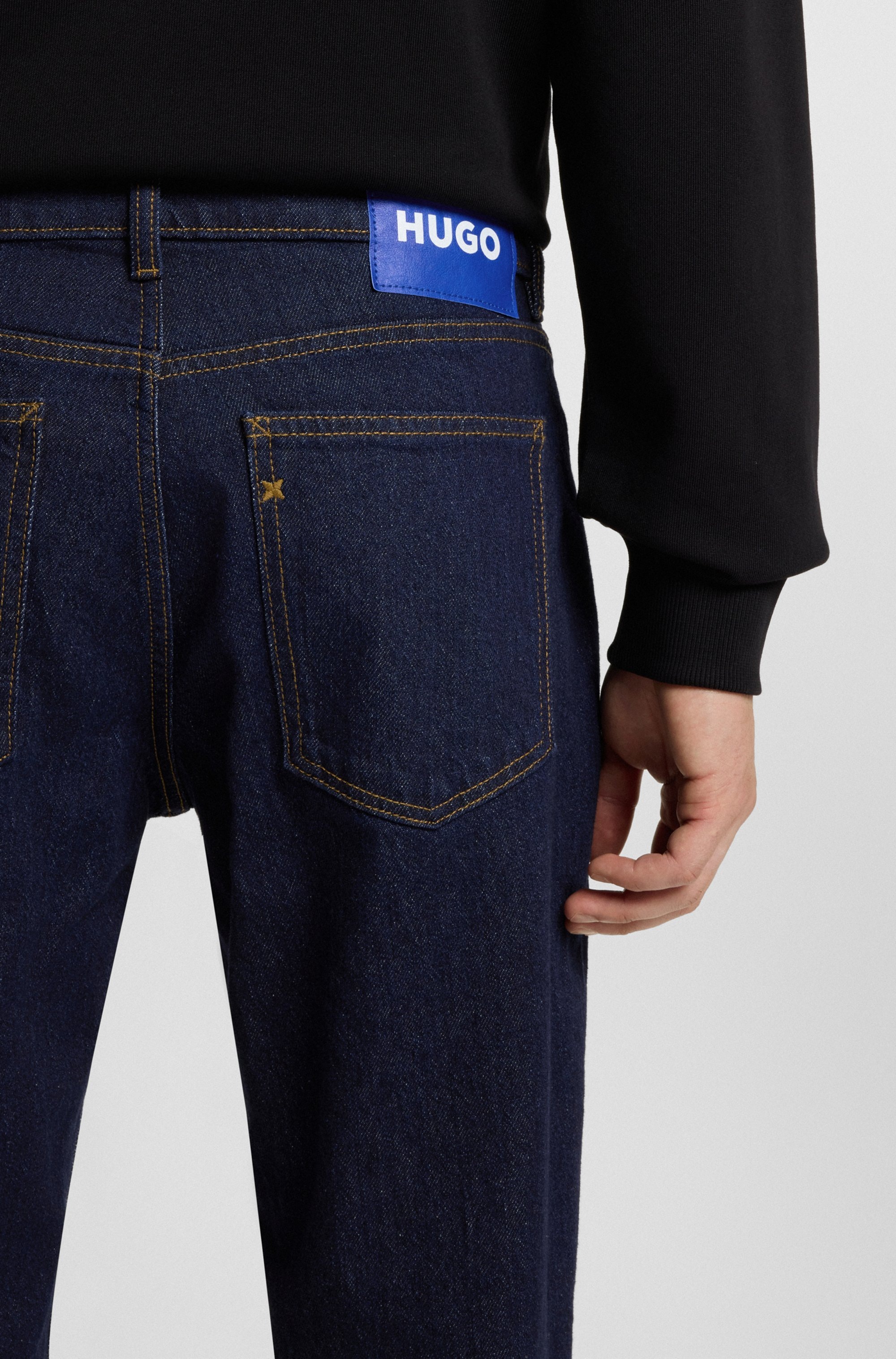 HUGO Blue Tapered-fit-Jeans "Brody" mit Stone-washed-Finish günstig online kaufen