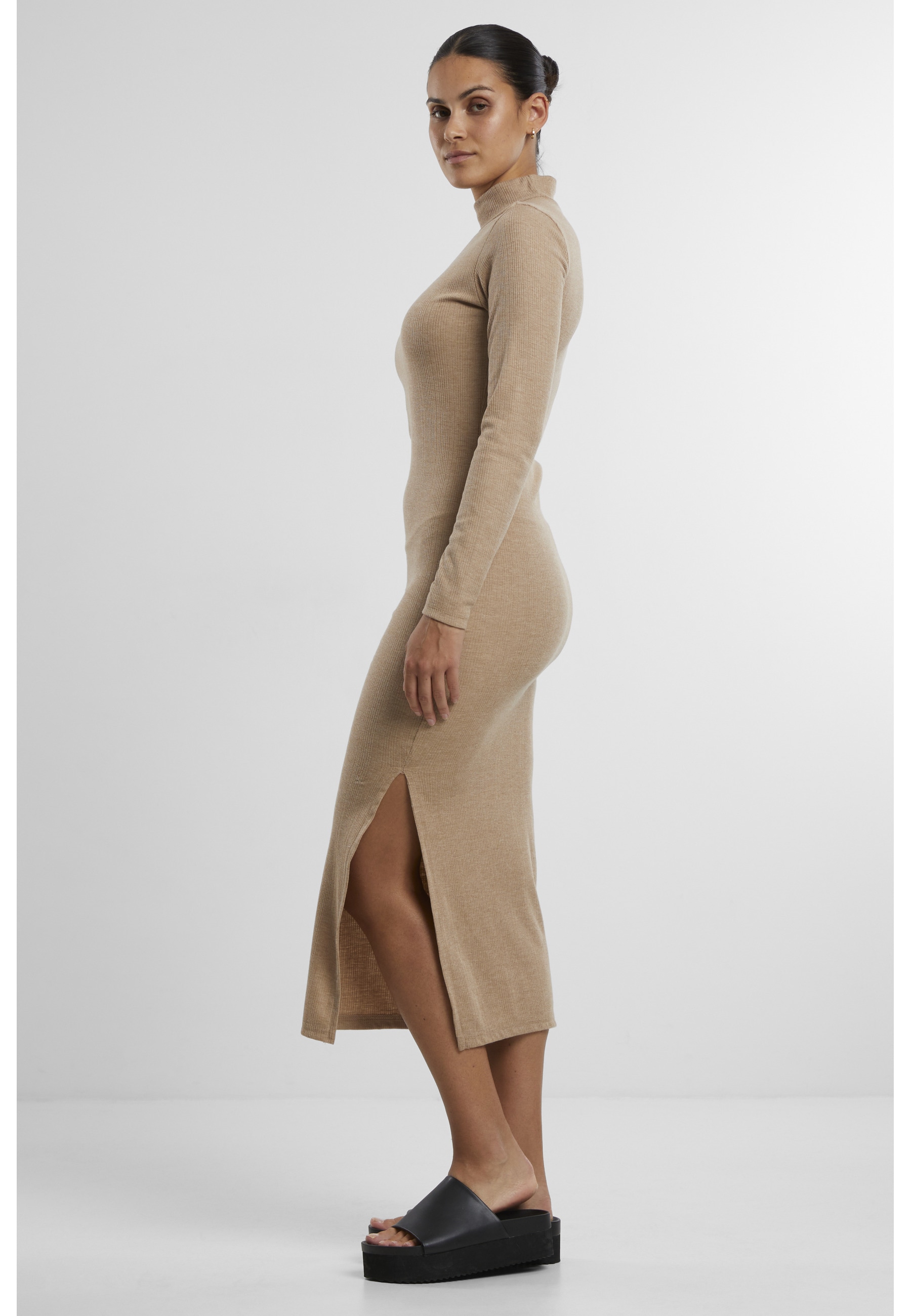 URBAN CLASSICS Shirtkleid »Urban Classics Ladies Rib Longlseeve Mockneck Dress« 1 Stk. tlg.