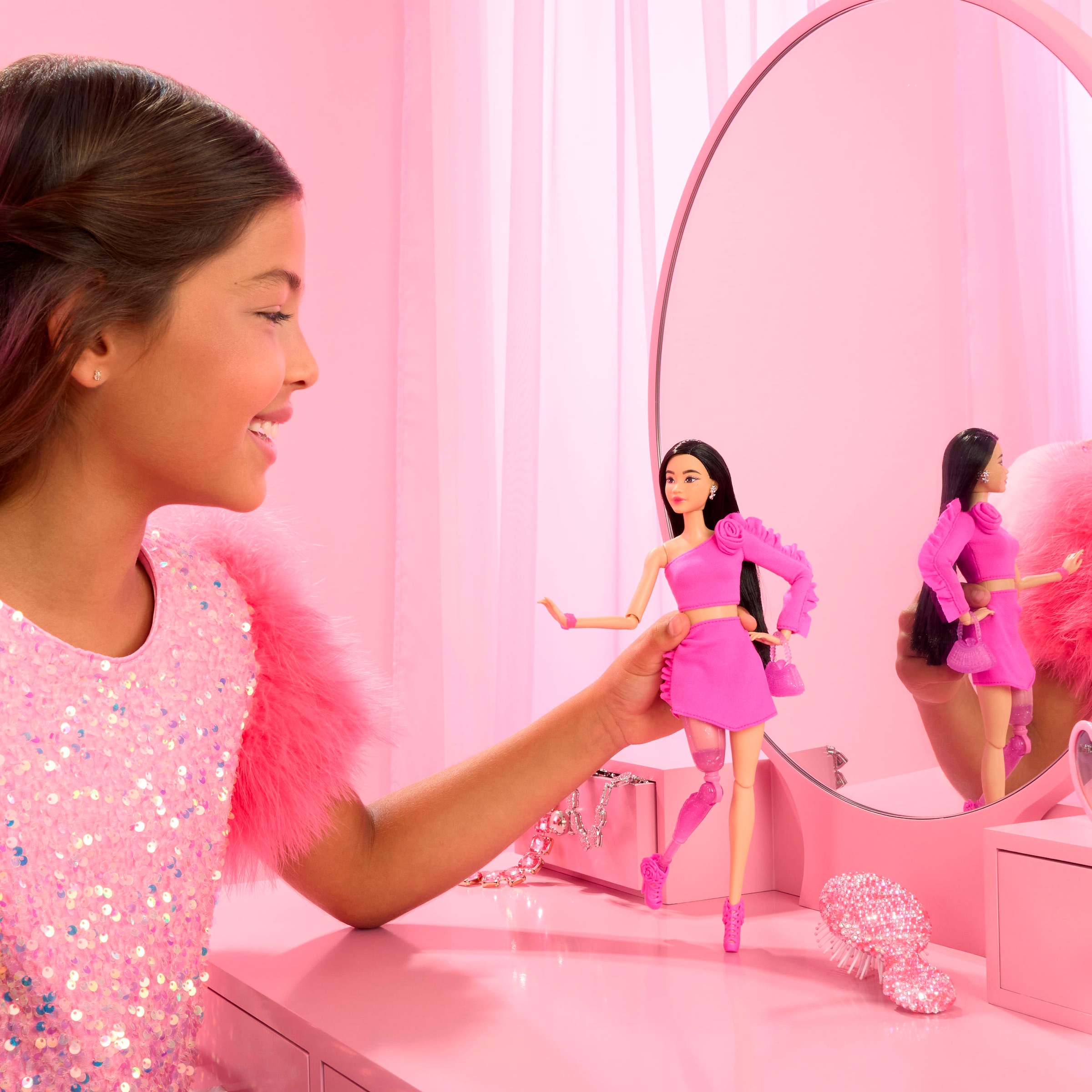Barbie Anziehpuppe »Barbie Deluxe Style - Rose«