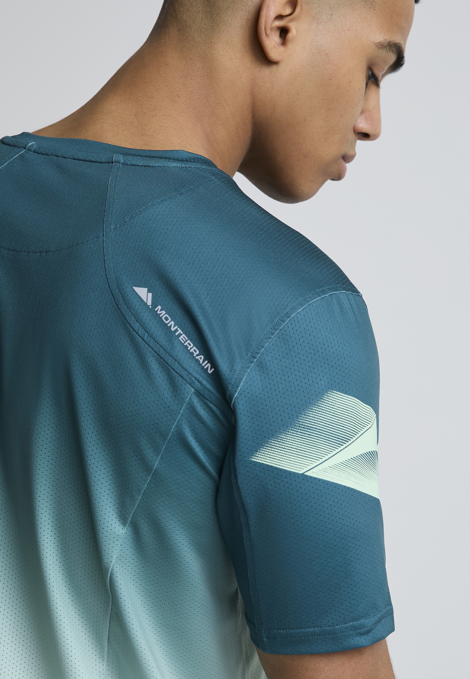 Monterrain T-Shirt »Monterrain DISTANCE OMBRE TEE« 1