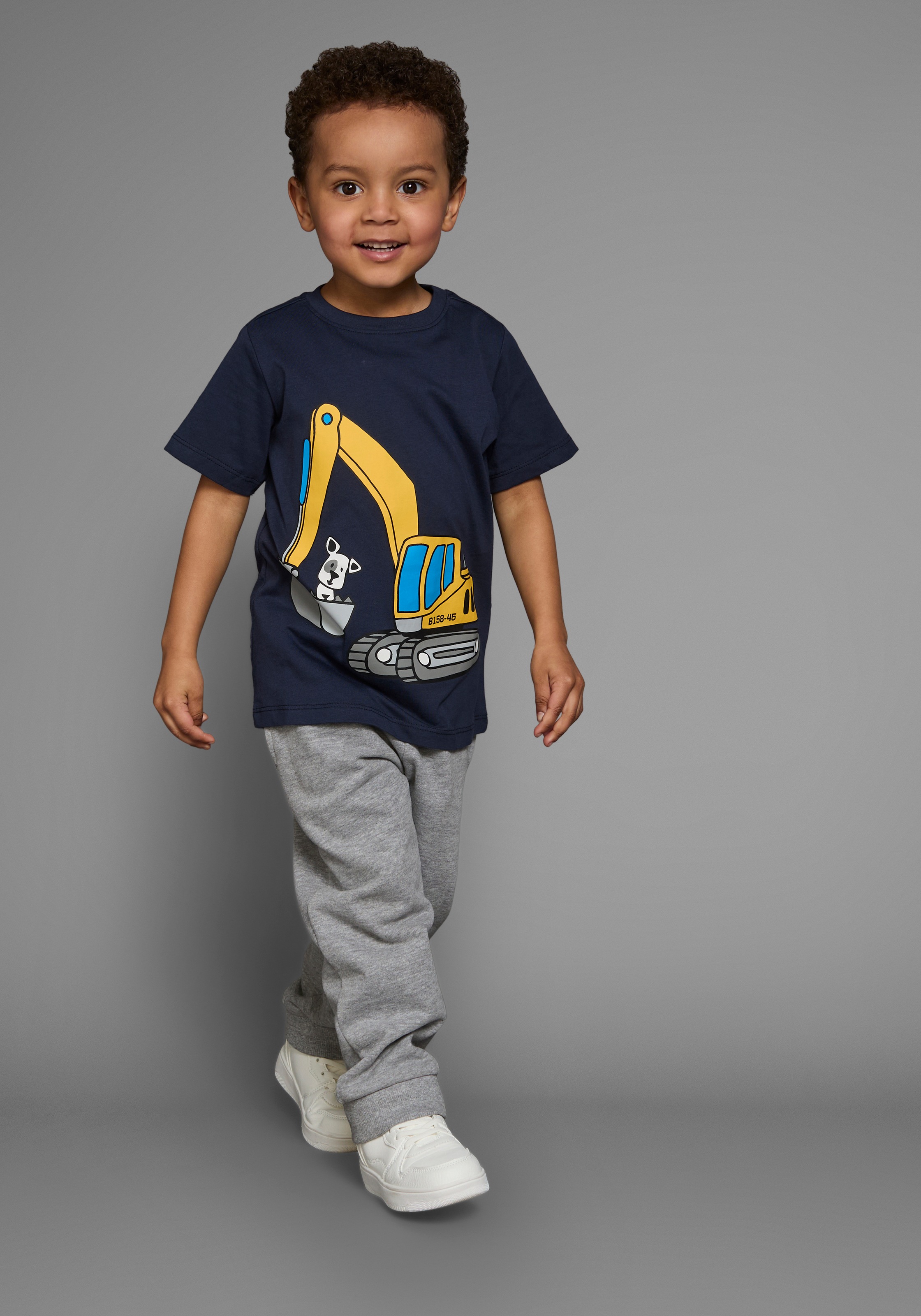 KIDSWORLD T-Shirt, Kurzarm, Basic-Passform, mit stylischem Druck, mit Rippbündchen