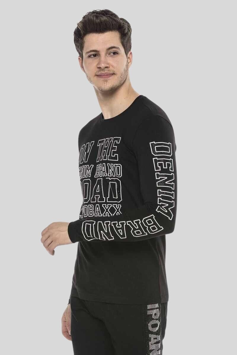 Cipo & Baxx T-Shirt »95% Baumwolle, 5% Elasthan«, mit coolen Ziersteinen