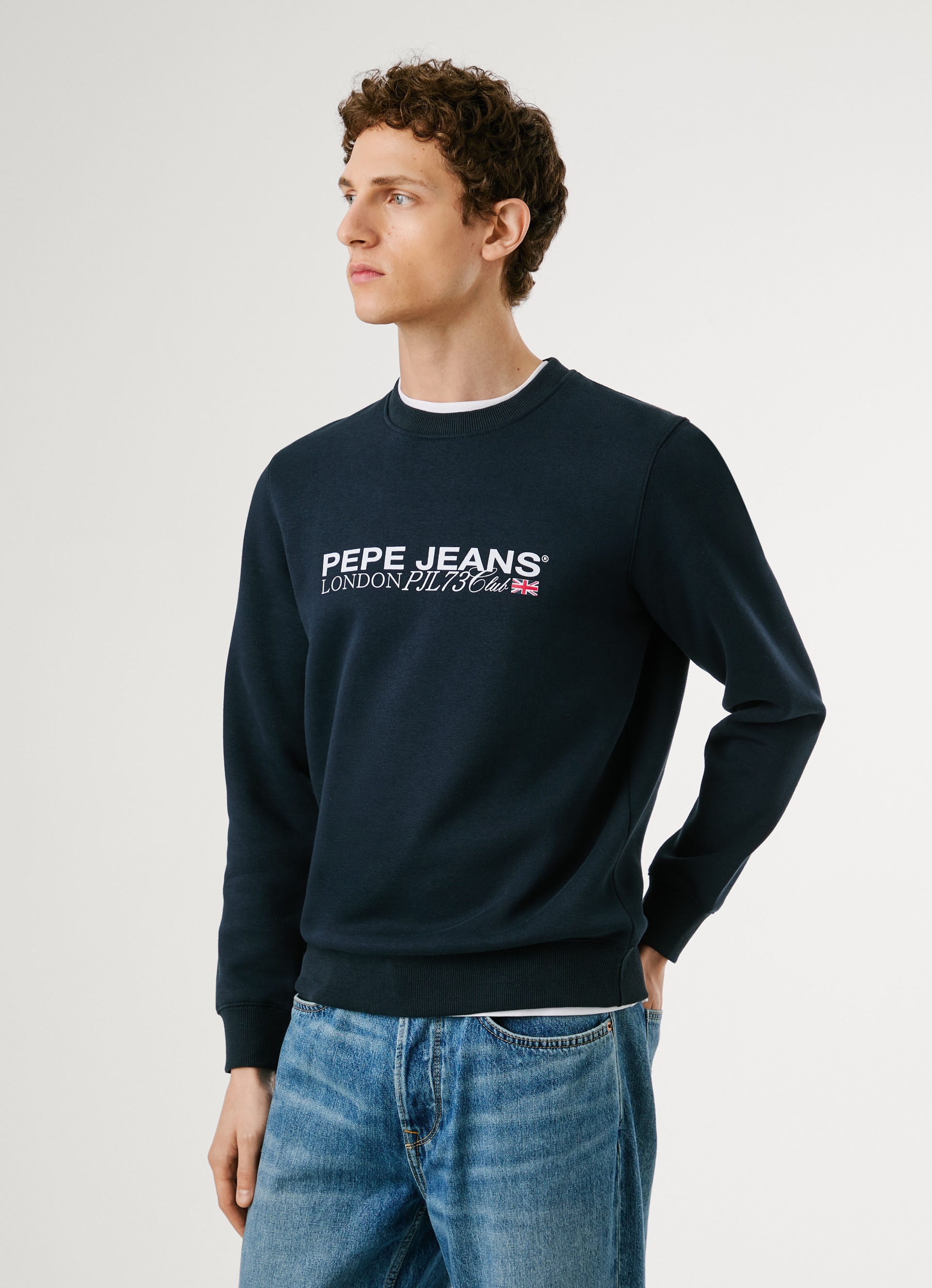 Pepe Jeans Sweatshirt "MATTHEW CREW" mit Label-Print auf der Brust günstig online kaufen