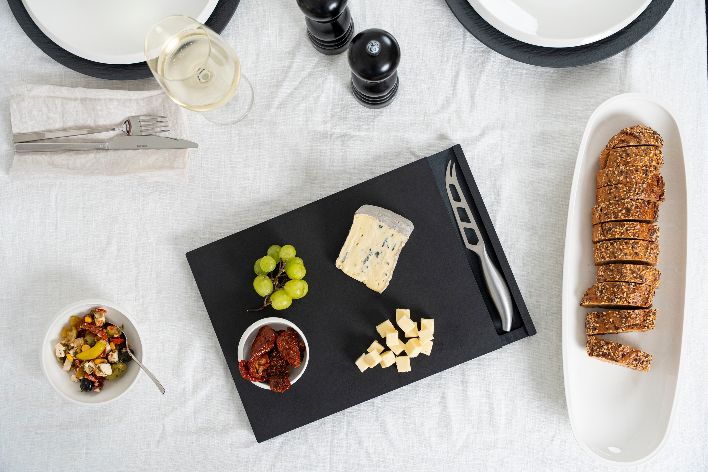 Thumbnail - Continenta Käsebrett "mit Messer, Duracore schwarz" hochwertige Verarbeitung, inkl. Käsemesser