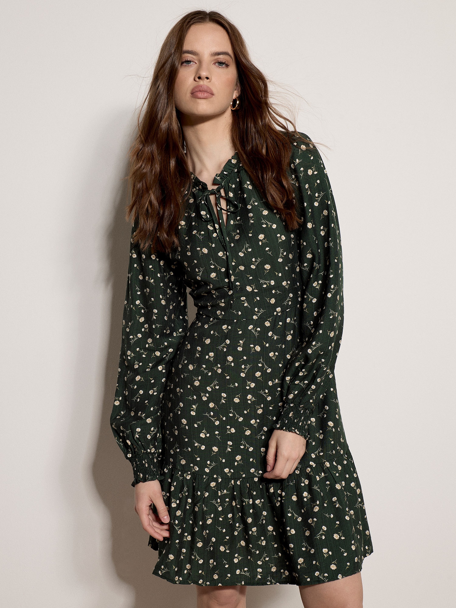 Apricot Minikleid "Skaterkleid in kurzer Länge" mit zartem Blumenmuster