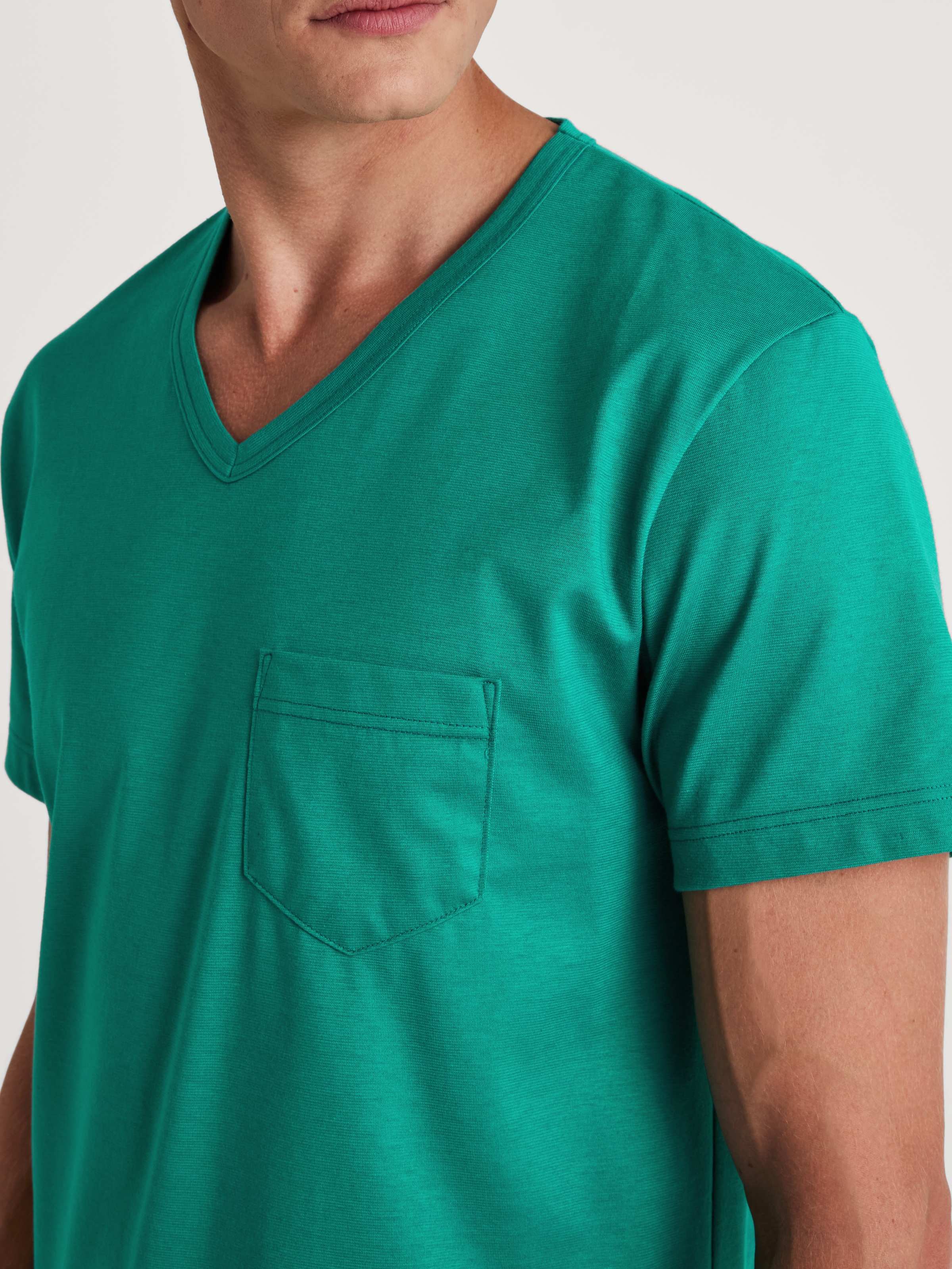 CALIDA Shorty »Relax Imprint 2« 2 tlg. V-Ausschnitt, Brusttasche, Kurzarm, Single Jersey Qualität