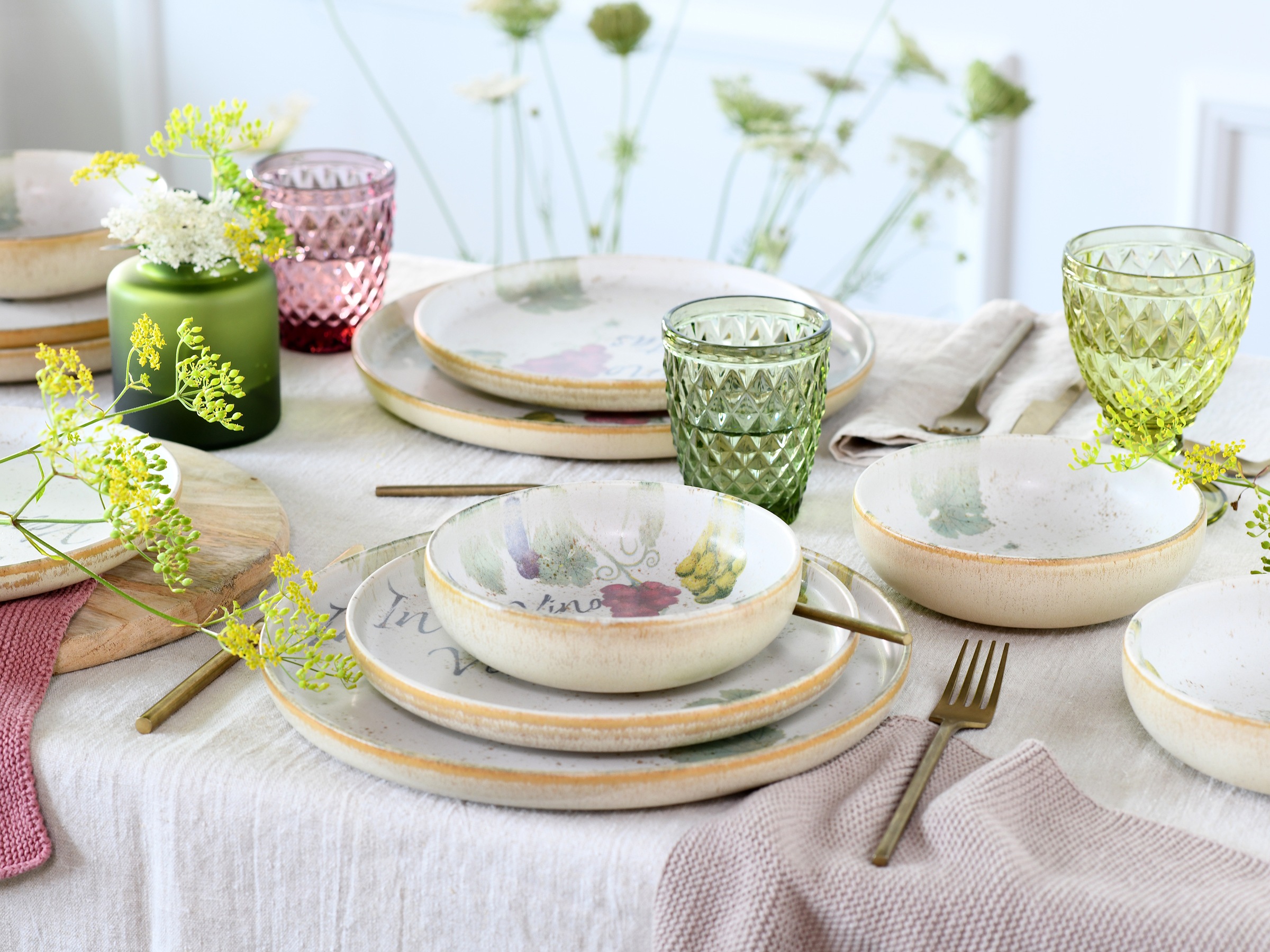 CreaTable Teller-Set »Uno In Vino Veritas, Tellerset 12-tlg«, (Set, 12 tlg.), Weintraubenmotive, Vintage Style