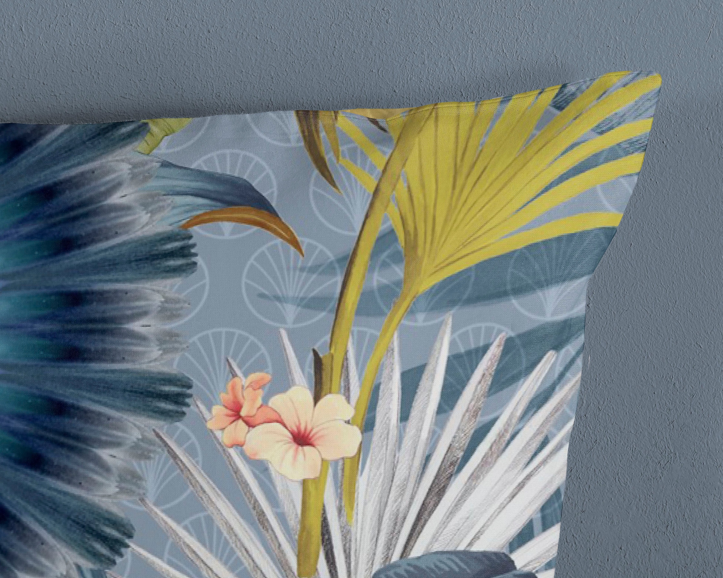 hip Wendebettwäsche »Laska«, Mako-Satin, 135x200, Reißverschluss, Wendeoptik, Mandala, Zebra, Blau