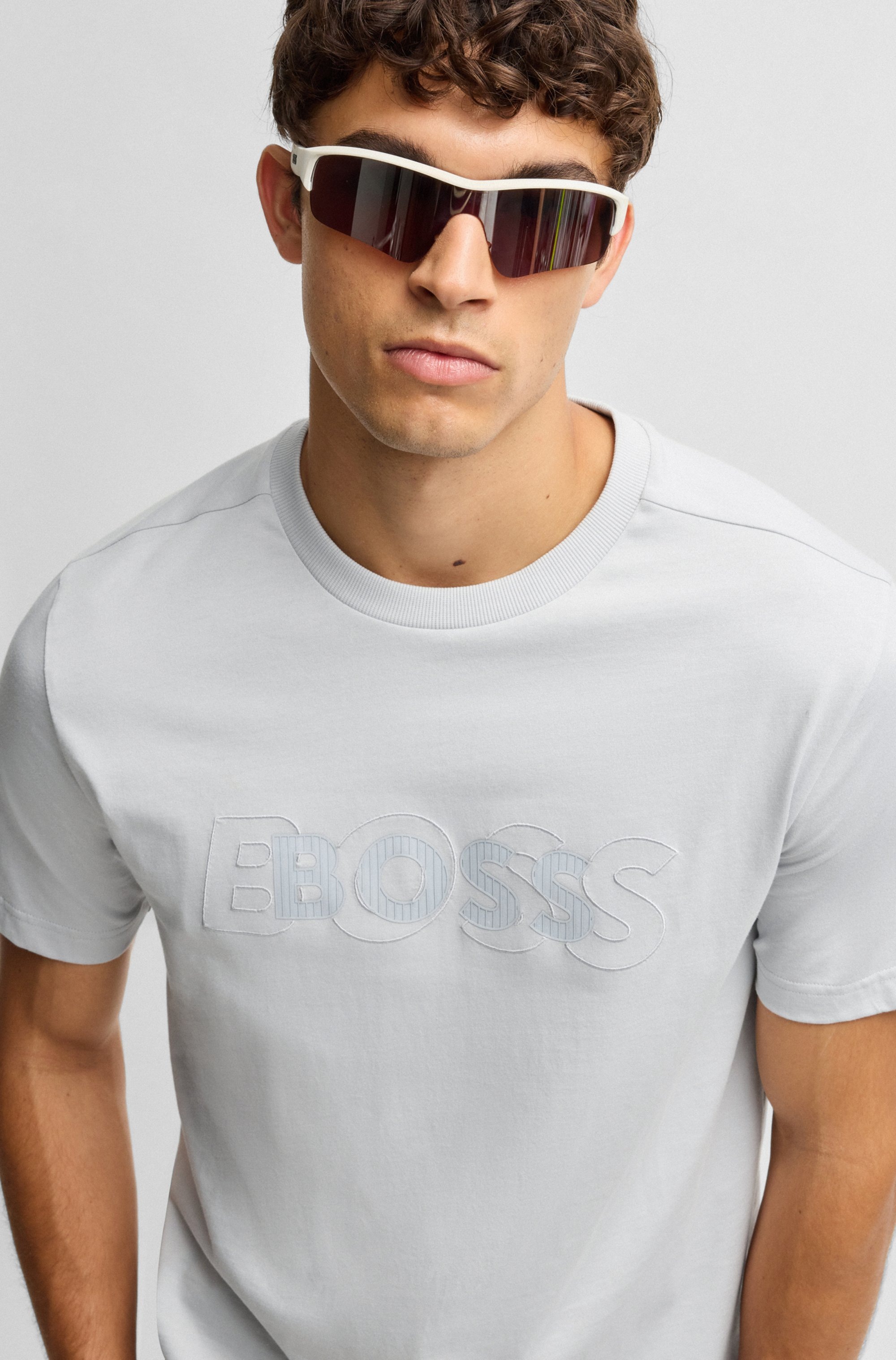 BOSS GREEN T-Shirt »Tee DropNeedle«, mit doppeltem BOSS-Logo