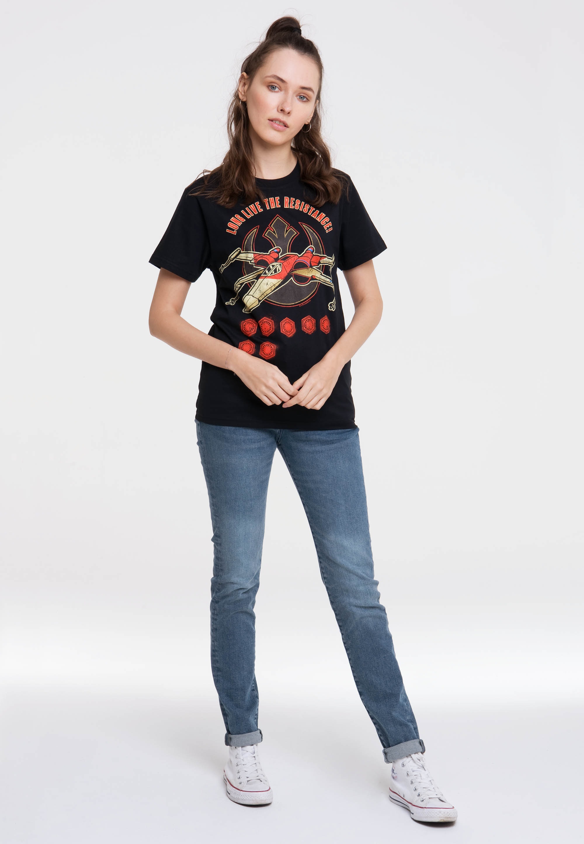 LOGOSHIRT T-Shirt »Star Wars - Long Live The Resistance«, mit lizenziertem Originaldesign