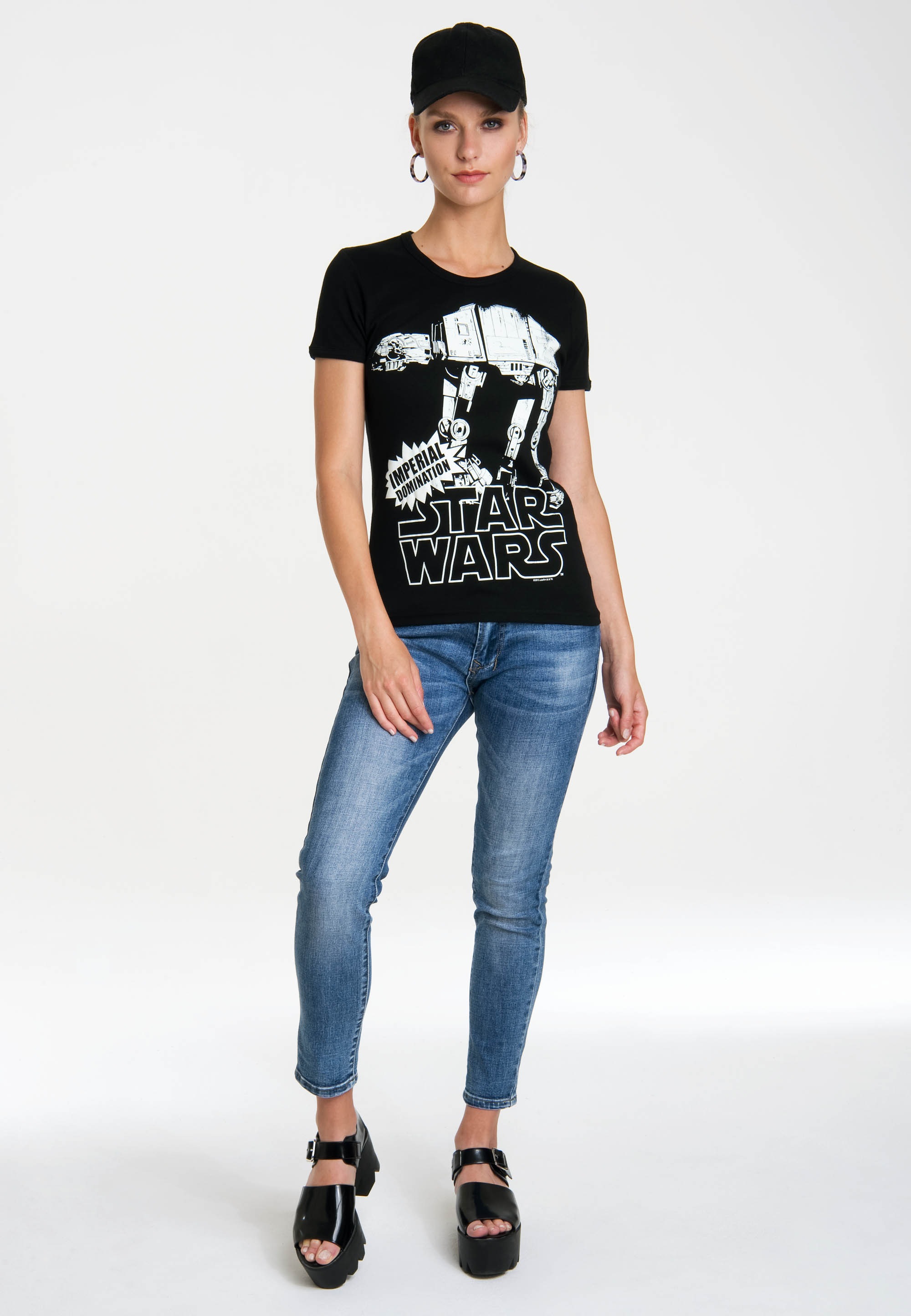 LOGOSHIRT T-Shirt »AT-AT« mit lizenziertem Originaldesign