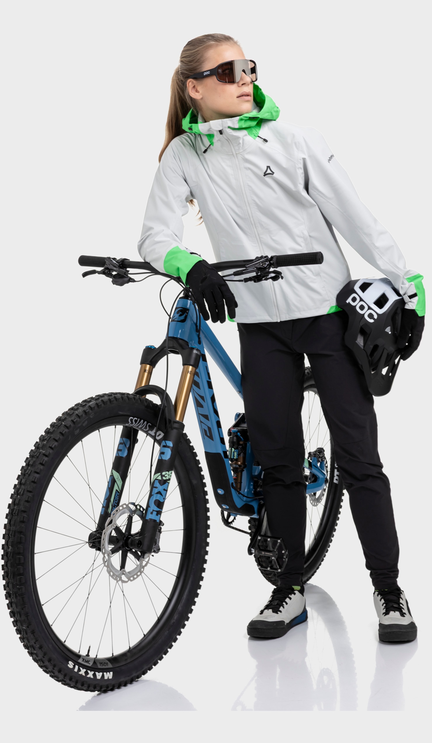 Schöffel Outdoorjacke "2.5L Jacket Style Tajiva WMN" mit Kapuze