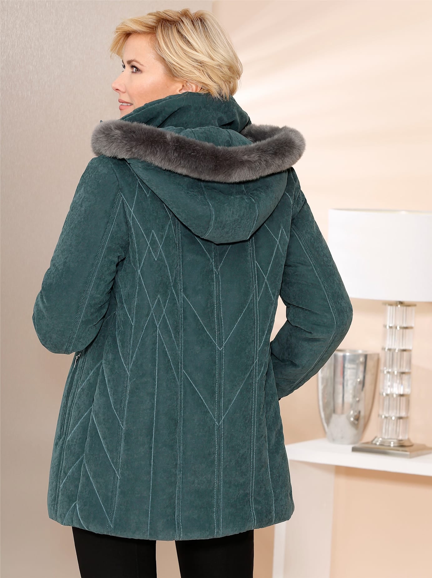 Classic Winterjacke, mit Kapuze