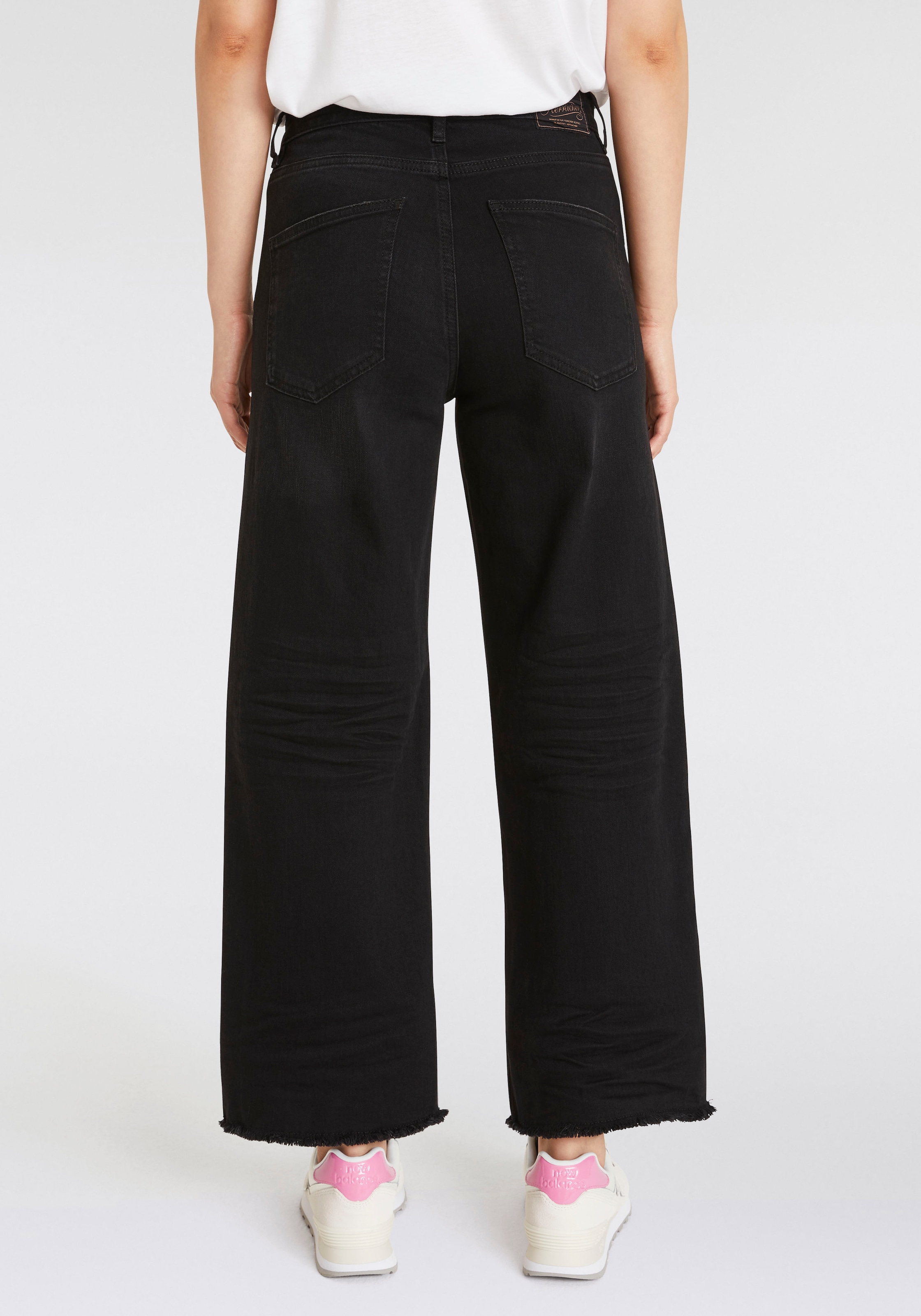 Herrlicher Straight-Jeans »Mäze Sailor Recycled Denim Black Stretch«, im Five-Pocket Style