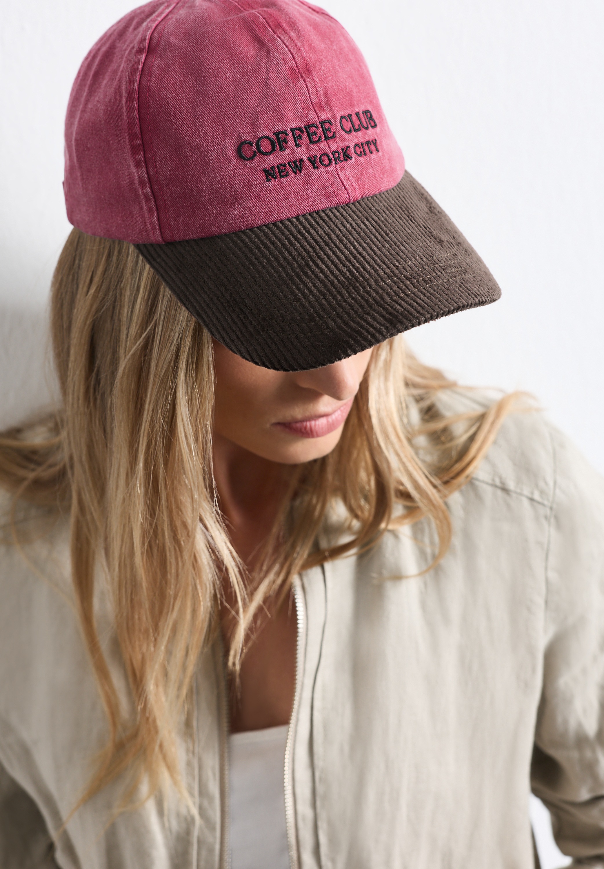 STREET ONE Damen Baseball Caprustic rouge, unifarben, Web, Baumwolle, Caps, Aufnäher mit Schriftzug